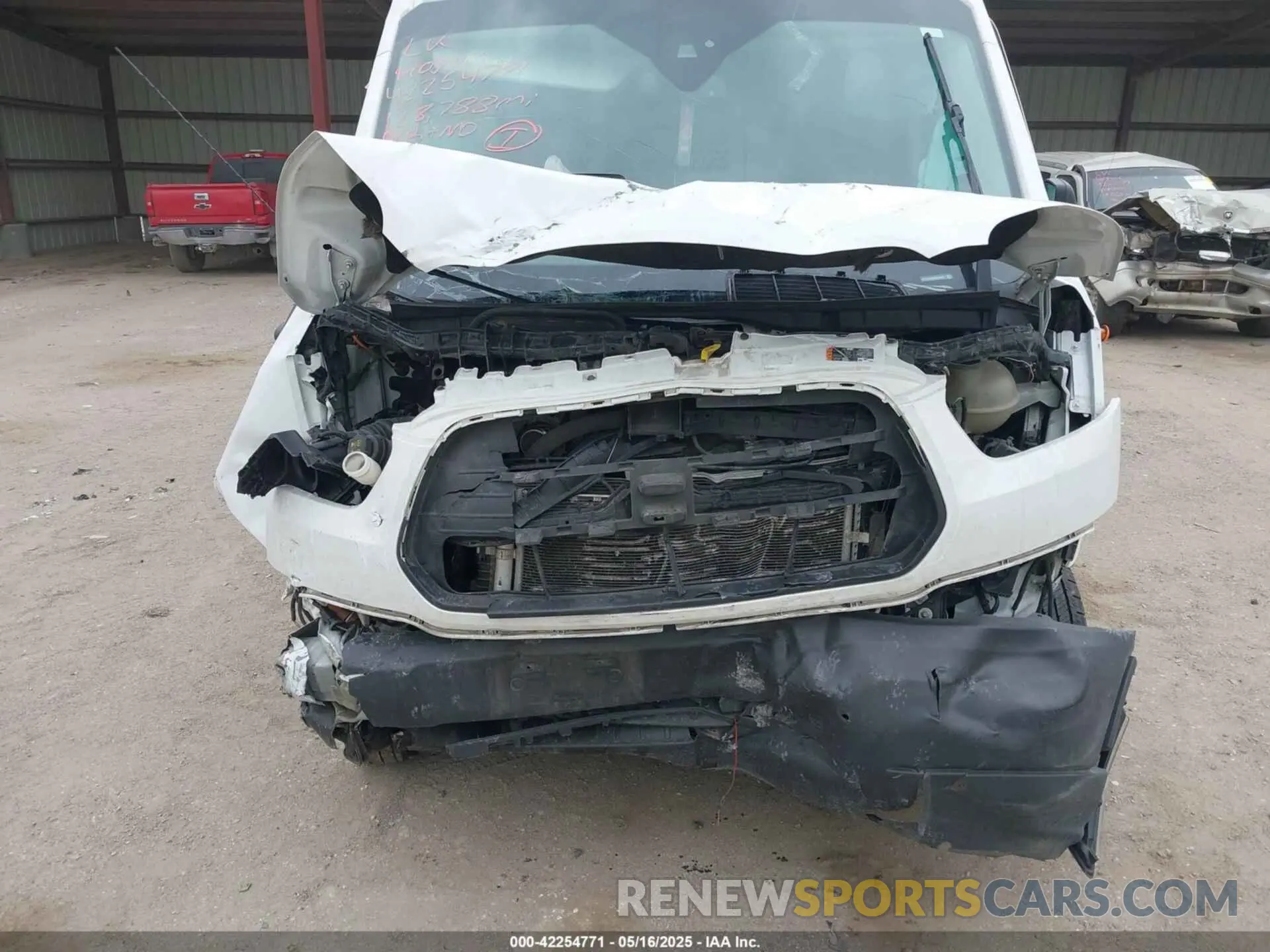 6 Photograph of a damaged car 1FTBF4XV6KKA58847 FORD TRANSIT-350 2019