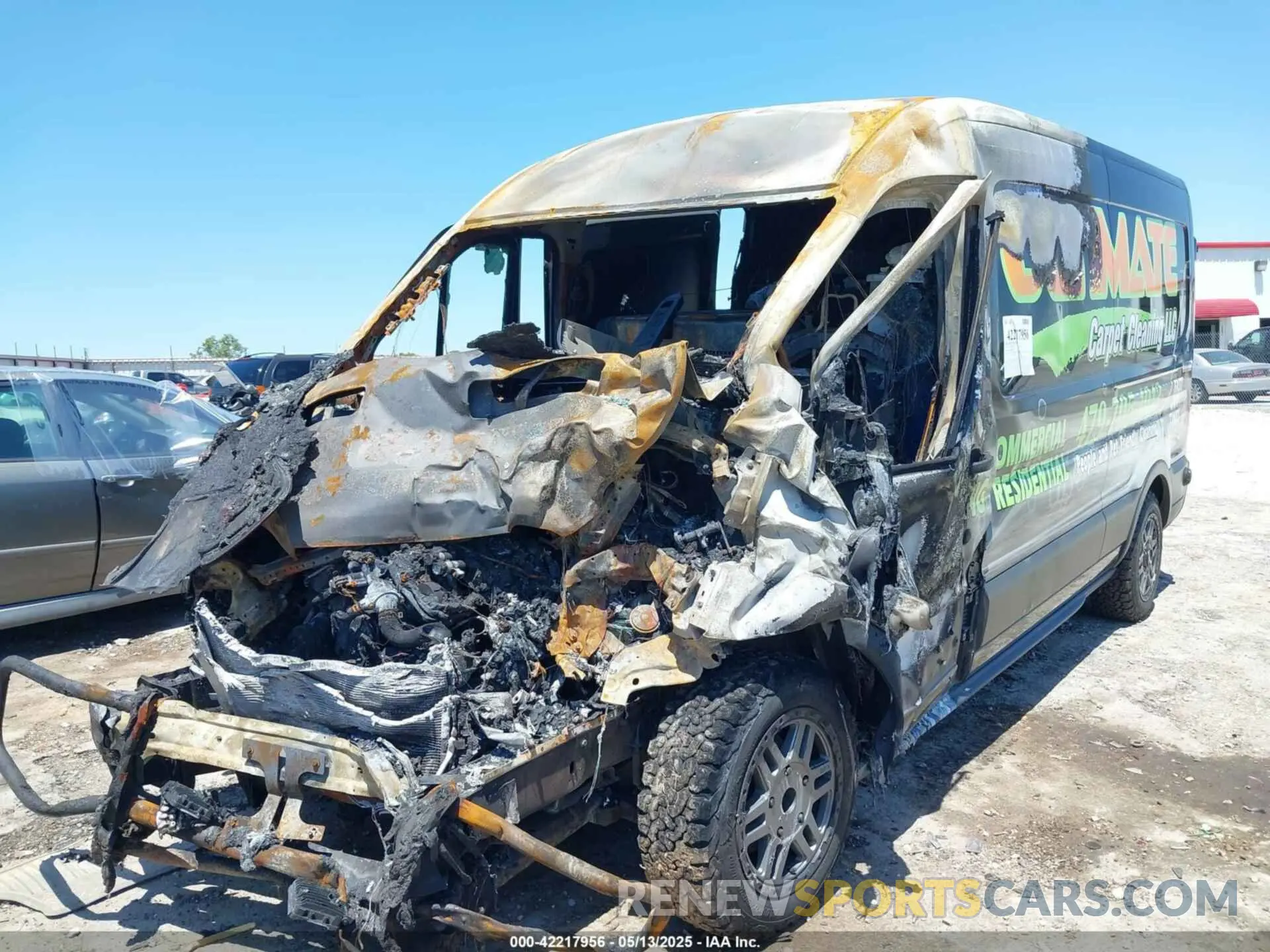2 Photograph of a damaged car 1FTBW2CG4KKB41754 FORD TRANSIT-350 2019