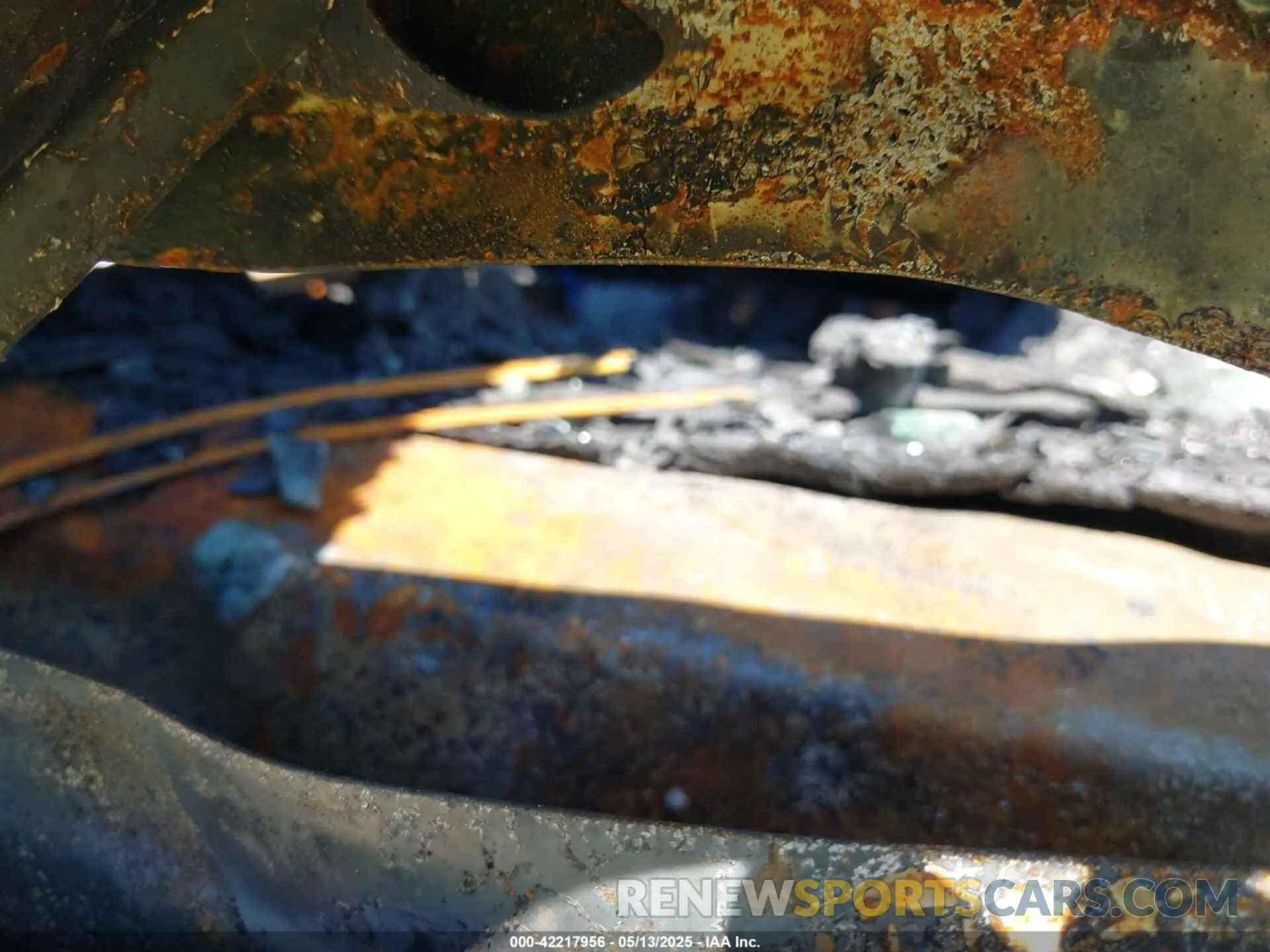9 Photograph of a damaged car 1FTBW2CG4KKB41754 FORD TRANSIT-350 2019
