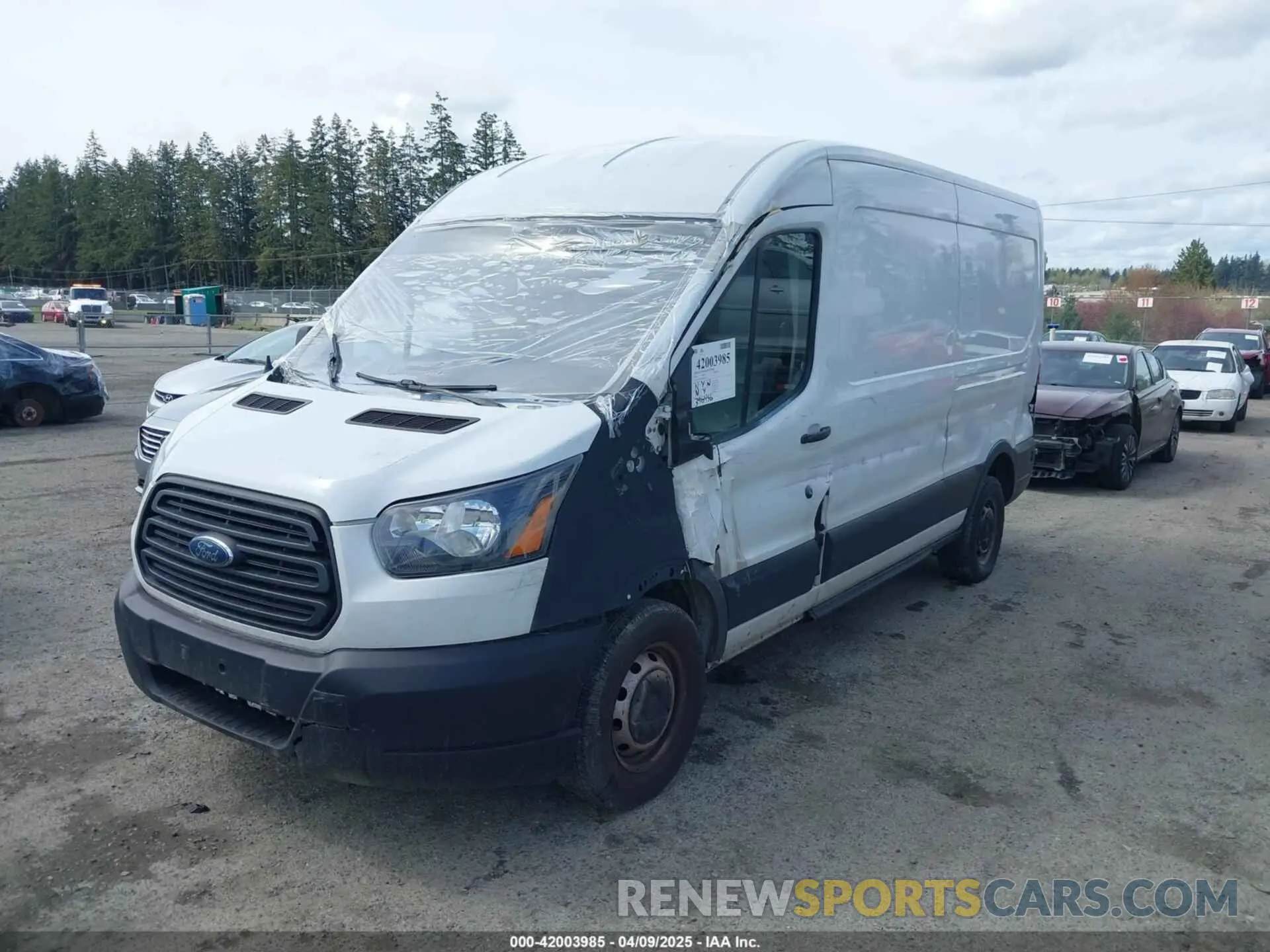 2 Photograph of a damaged car 1FTBW2CM0KKB30319 FORD TRANSIT-350 2019
