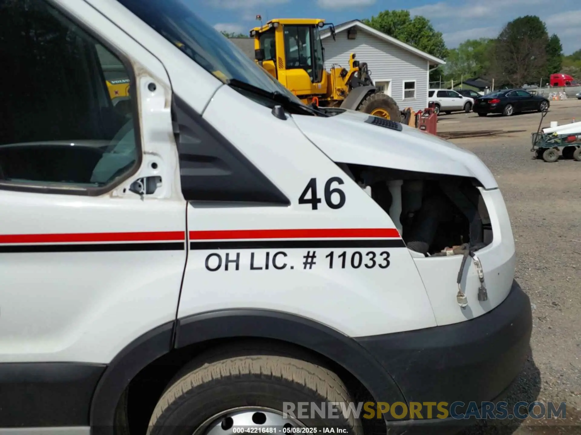 19 Photograph of a damaged car 1FTBW2CM1KKB80159 FORD TRANSIT-350 2019