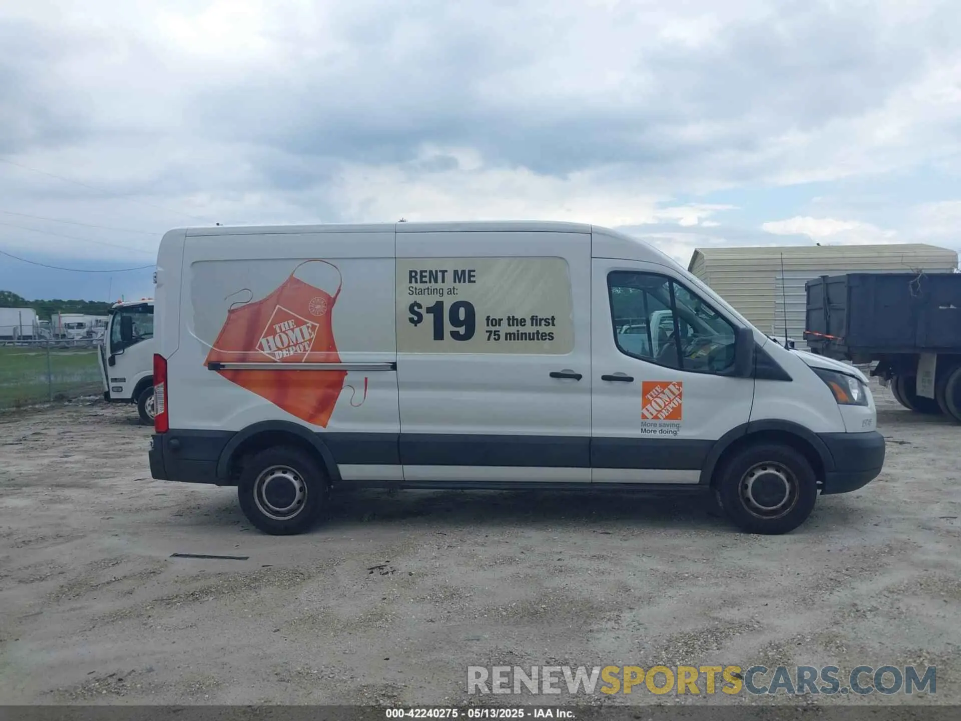 13 Photograph of a damaged car 1FTBW2CM3KKB73018 FORD TRANSIT-350 2019