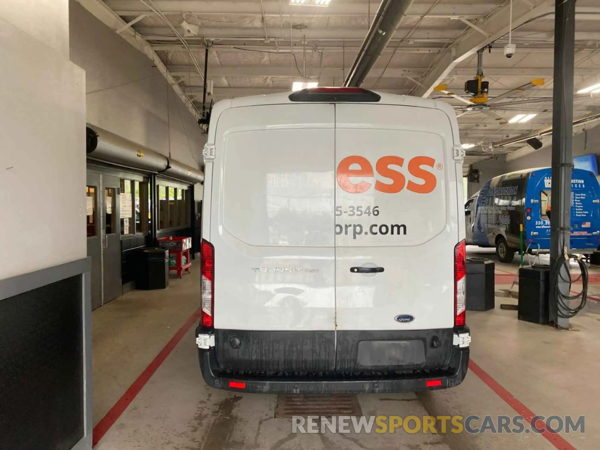 22 Photograph of a damaged car 1FTBW2CM4KKB86991 FORD TRANSIT-350 2019