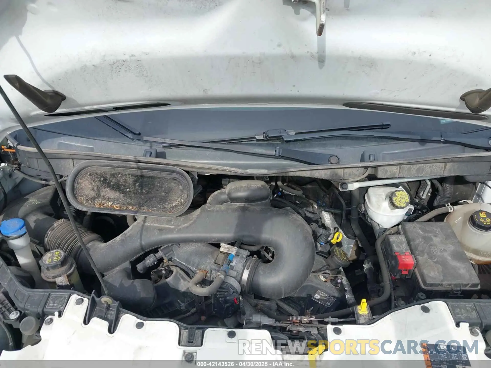 10 Photograph of a damaged car 1FTBW2CM6KKB73059 FORD TRANSIT-350 2019