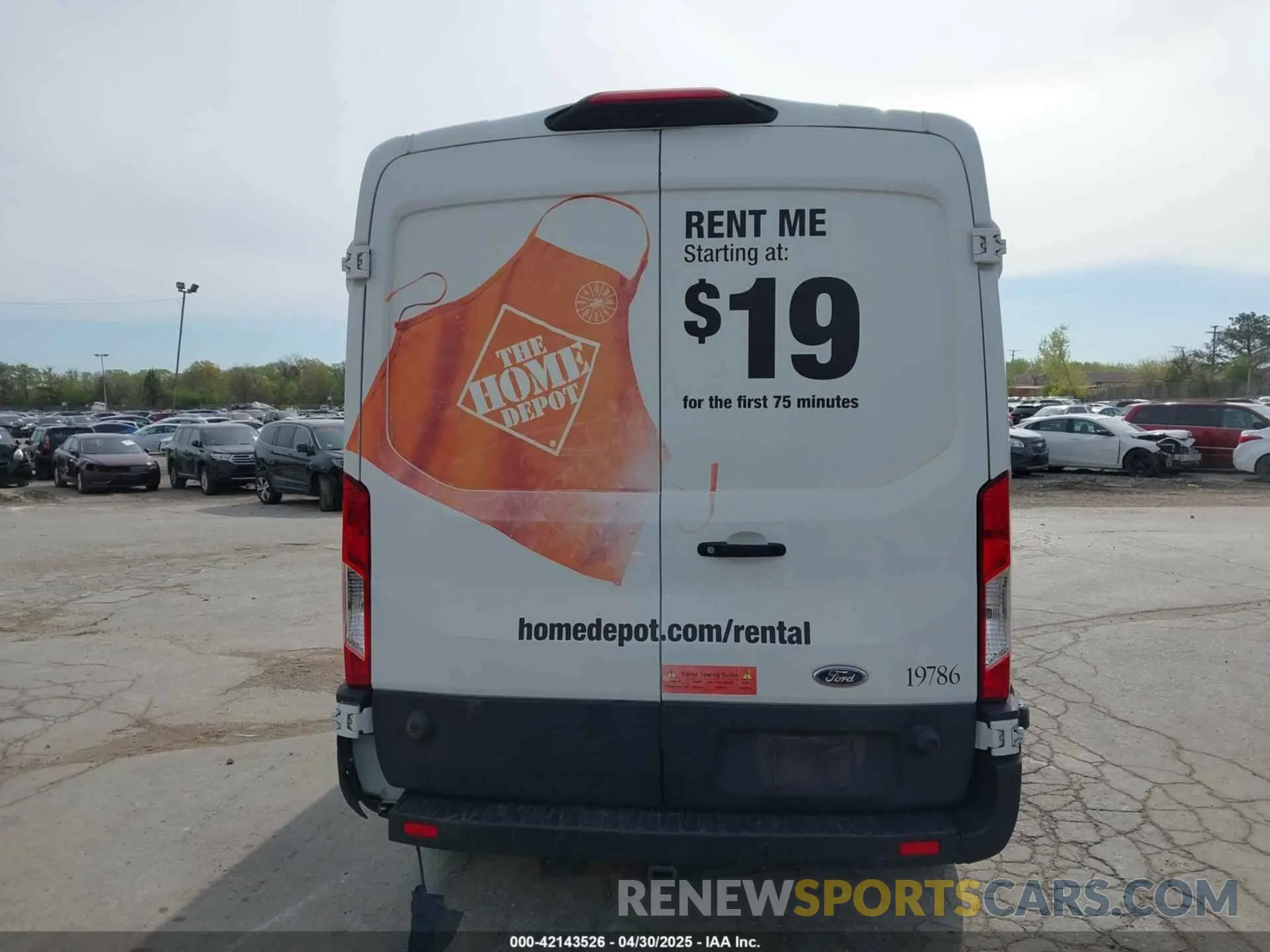 16 Photograph of a damaged car 1FTBW2CM6KKB73059 FORD TRANSIT-350 2019