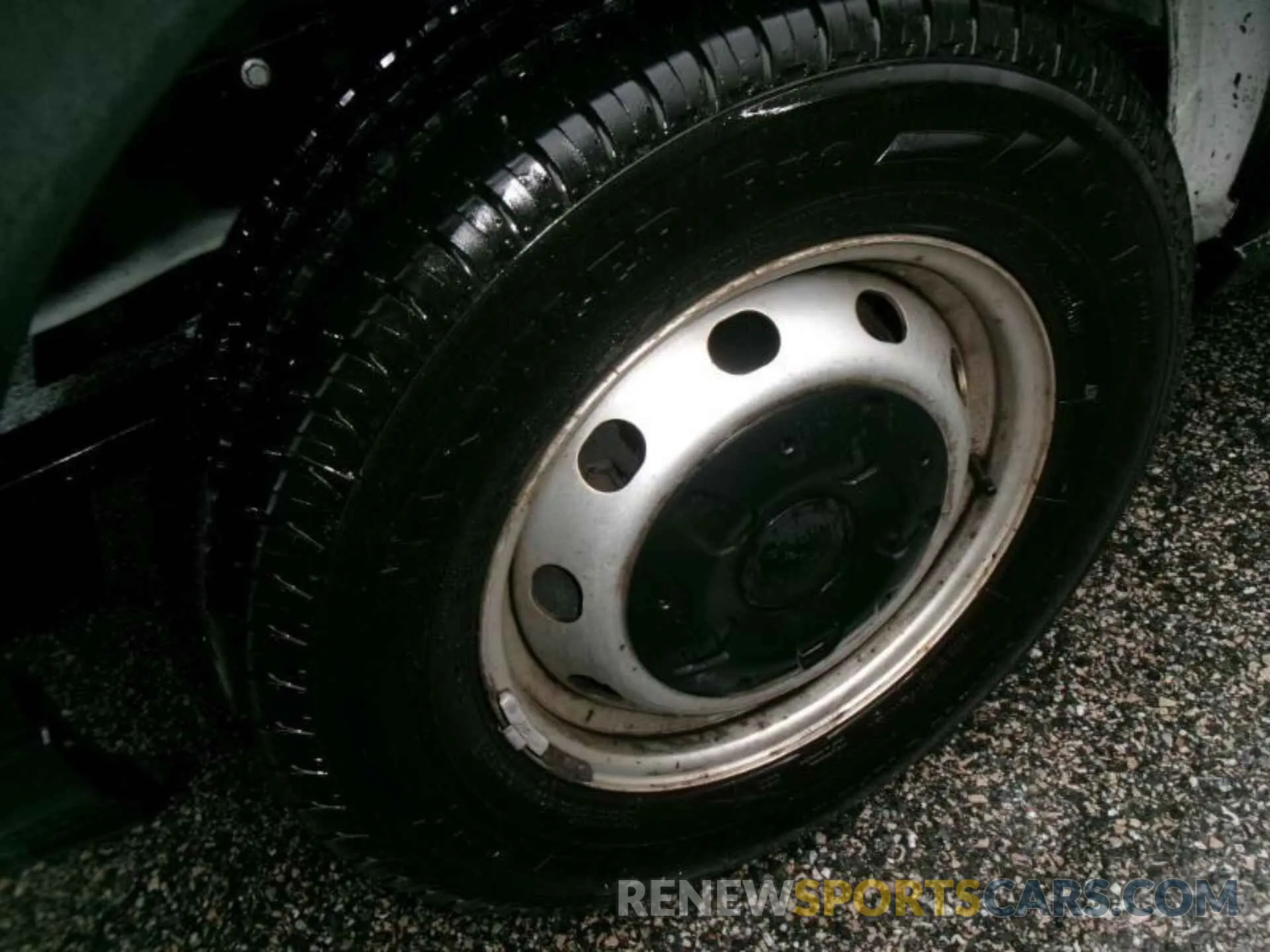 14 Photograph of a damaged car 1FTBW2CMXKKB07405 FORD TRANSIT-350 2019