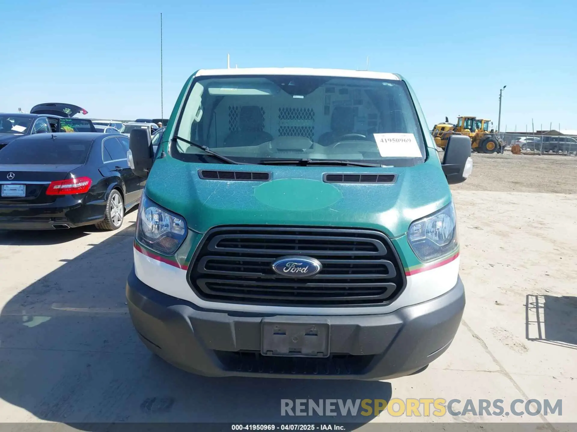 12 Photograph of a damaged car 1FTBW2YG9KKB79523 FORD TRANSIT-350 2019