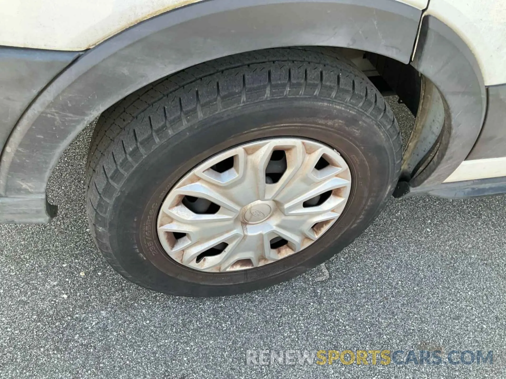 12 Photograph of a damaged car 1FTBW2YM1KKA29394 FORD TRANSIT-350 2019