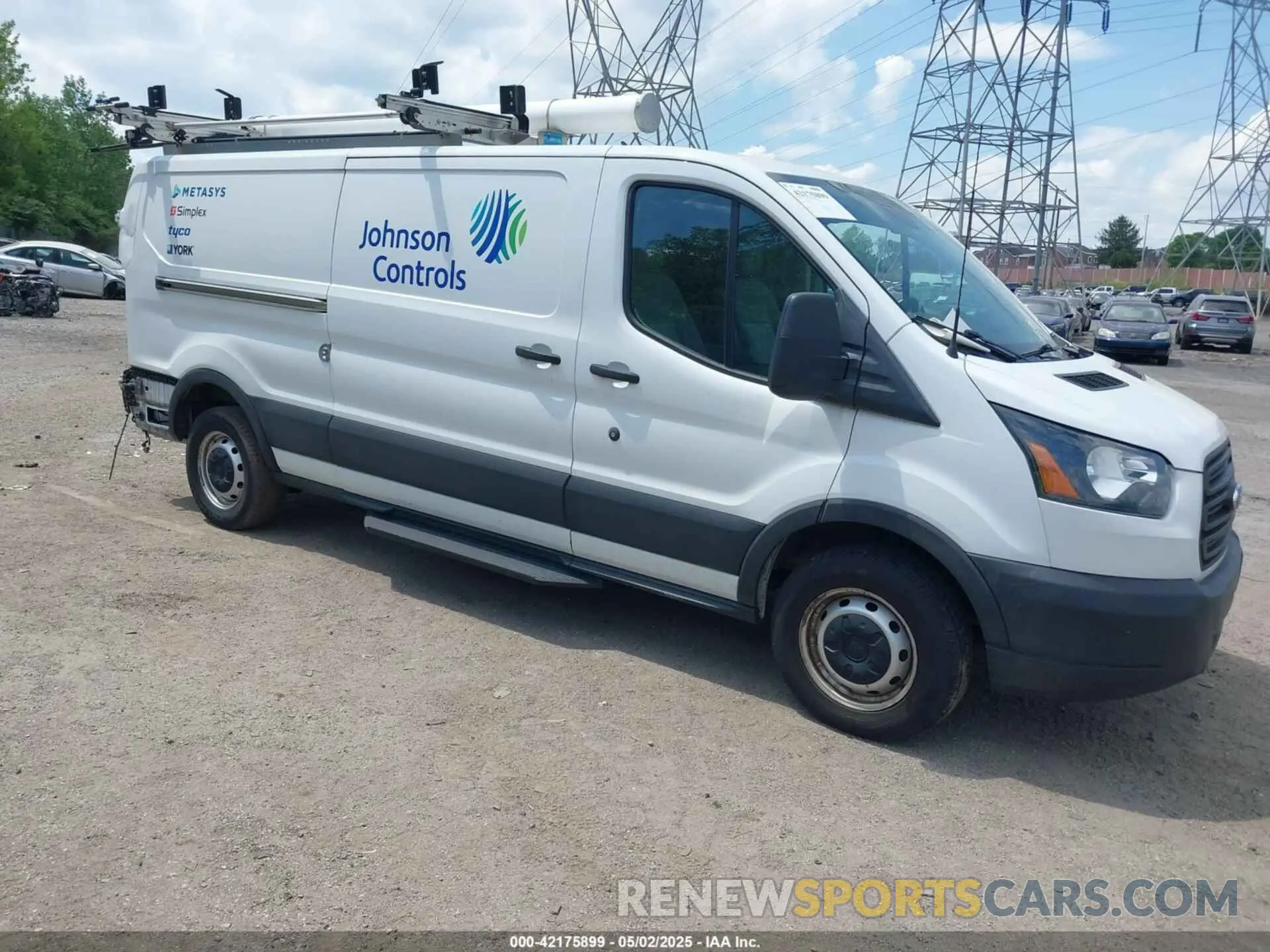 1 Photograph of a damaged car 1FTBW2YMXKKA24193 FORD TRANSIT-350 2019