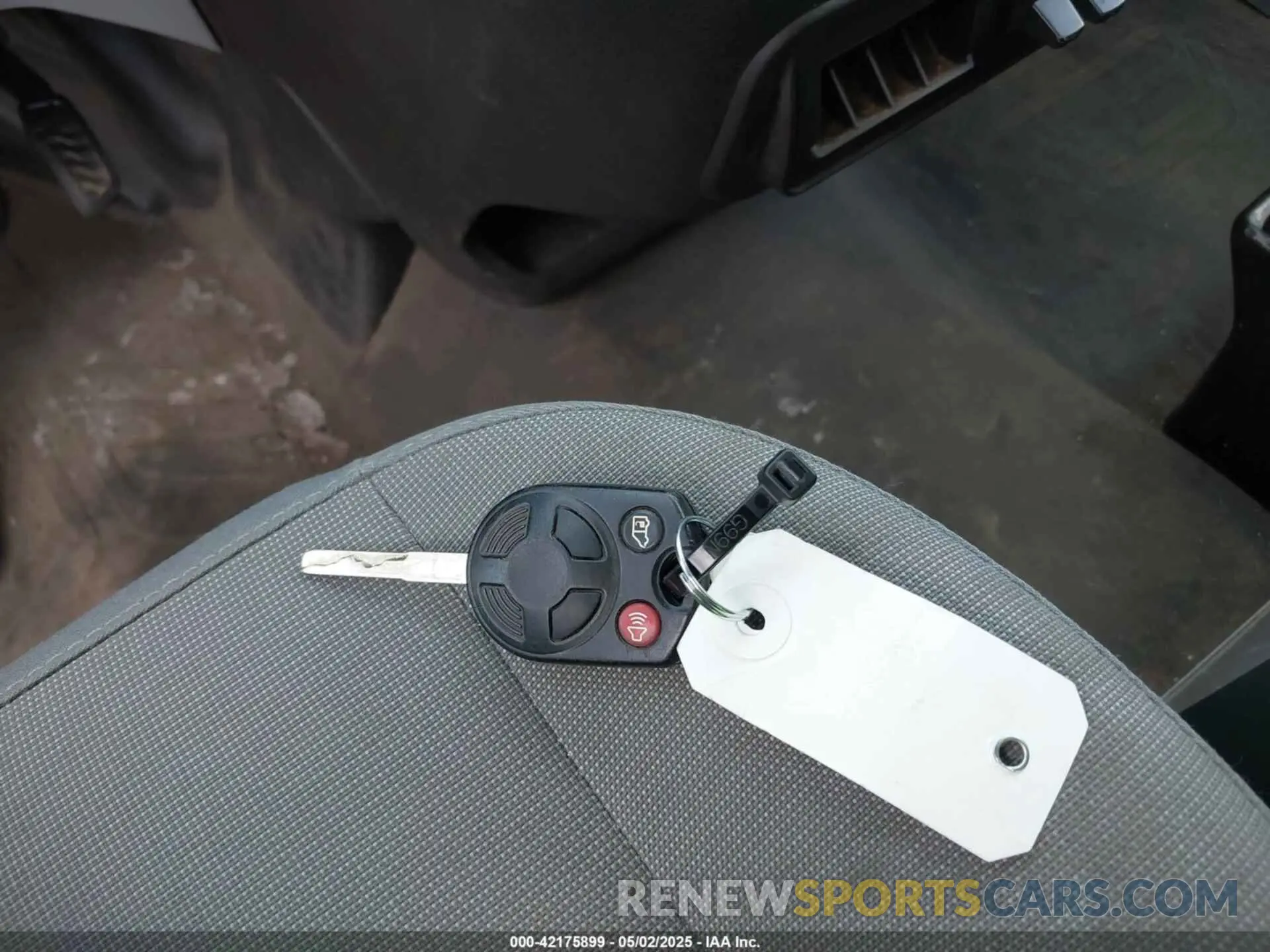 11 Photograph of a damaged car 1FTBW2YMXKKA24193 FORD TRANSIT-350 2019
