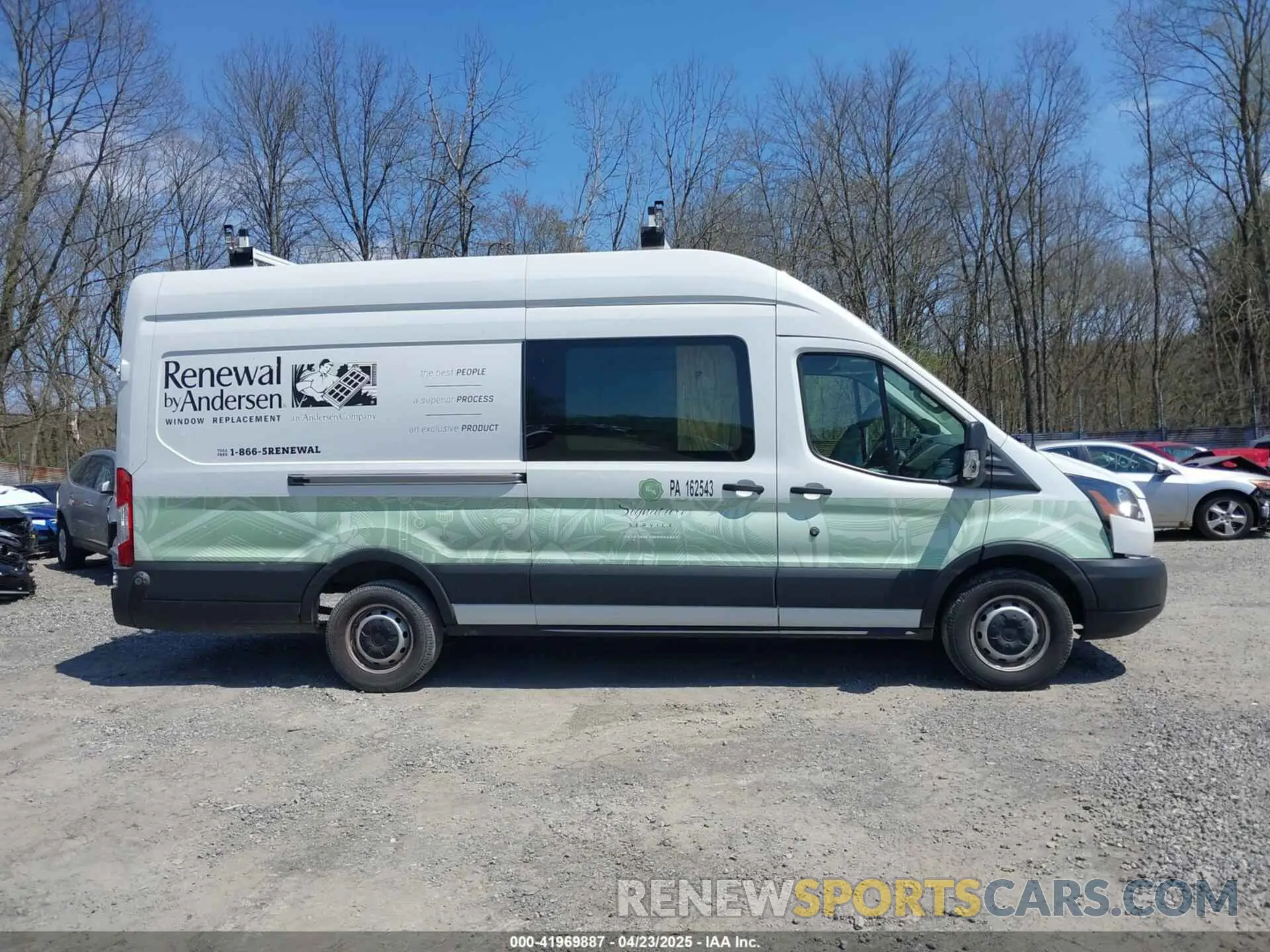 13 Photograph of a damaged car 1FTBW3XG2KKA66858 FORD TRANSIT-350 2019