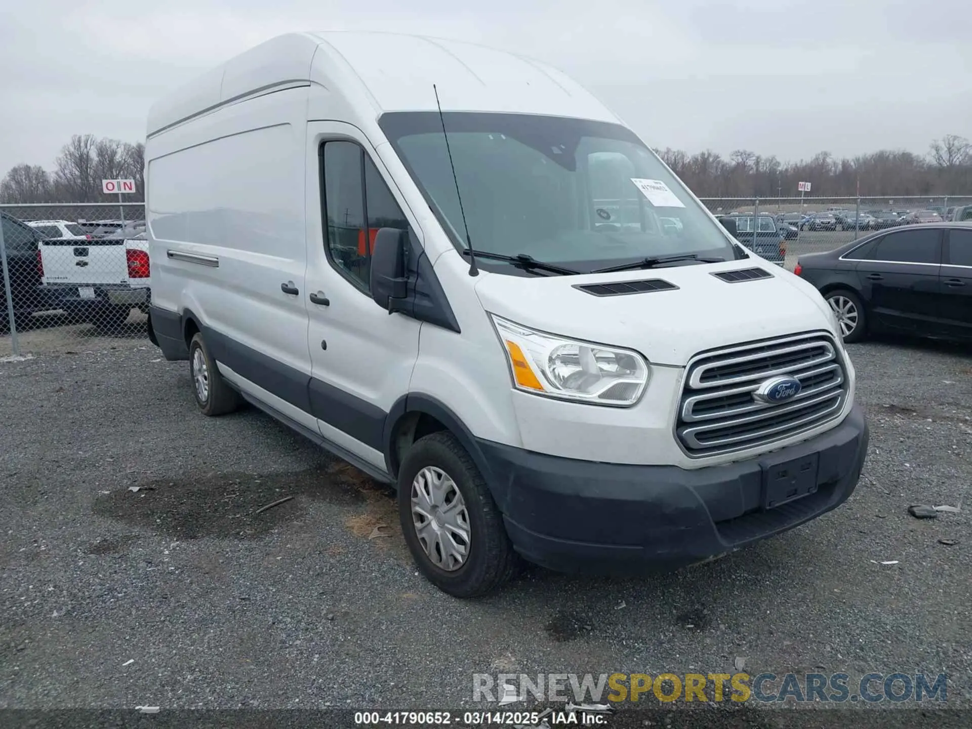 1 Photograph of a damaged car 1FTBW3XG6KKA58407 FORD TRANSIT-350 2019