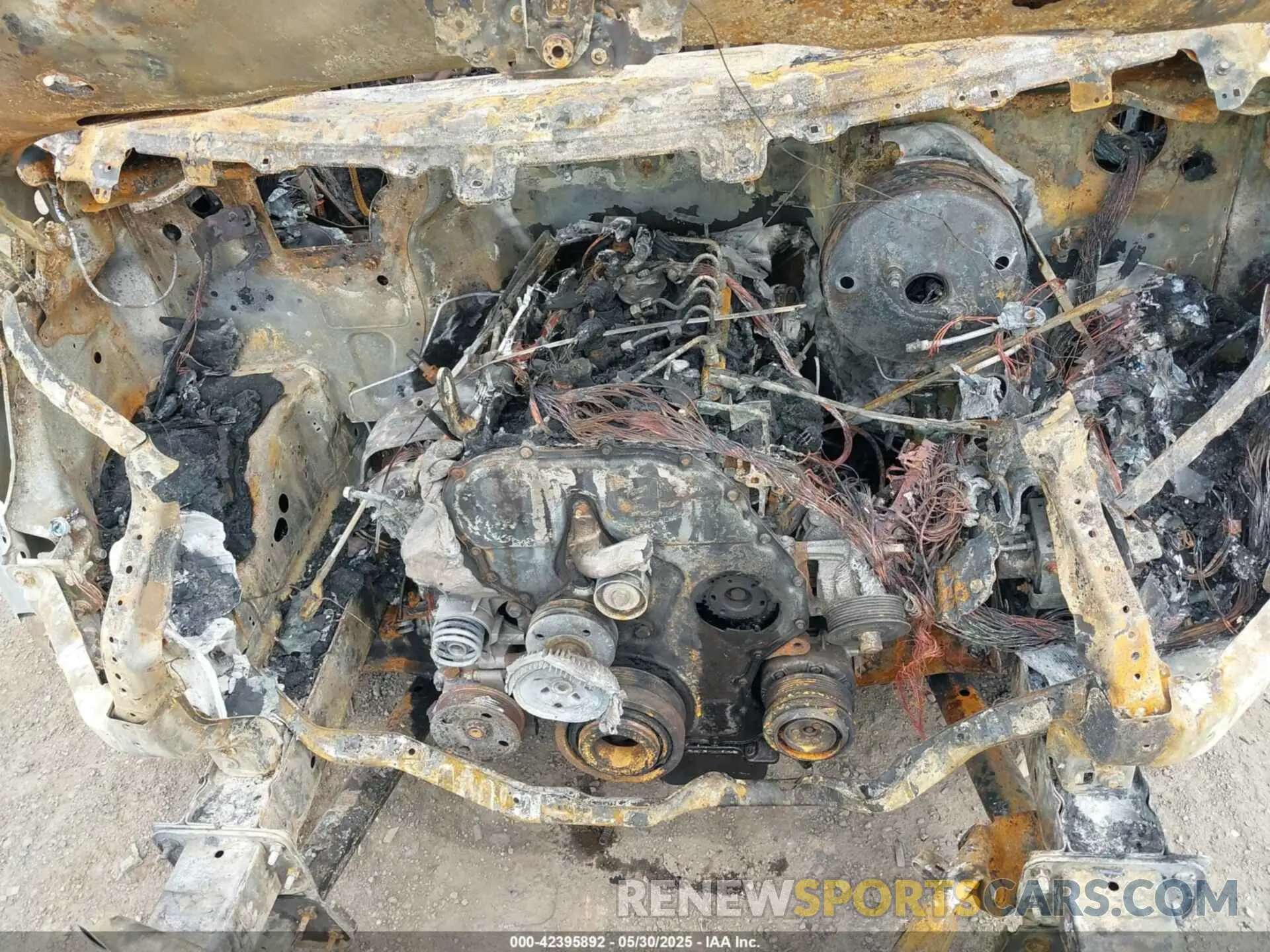10 Photograph of a damaged car 1FTBW3XV6KKA67798 FORD TRANSIT-350 2019