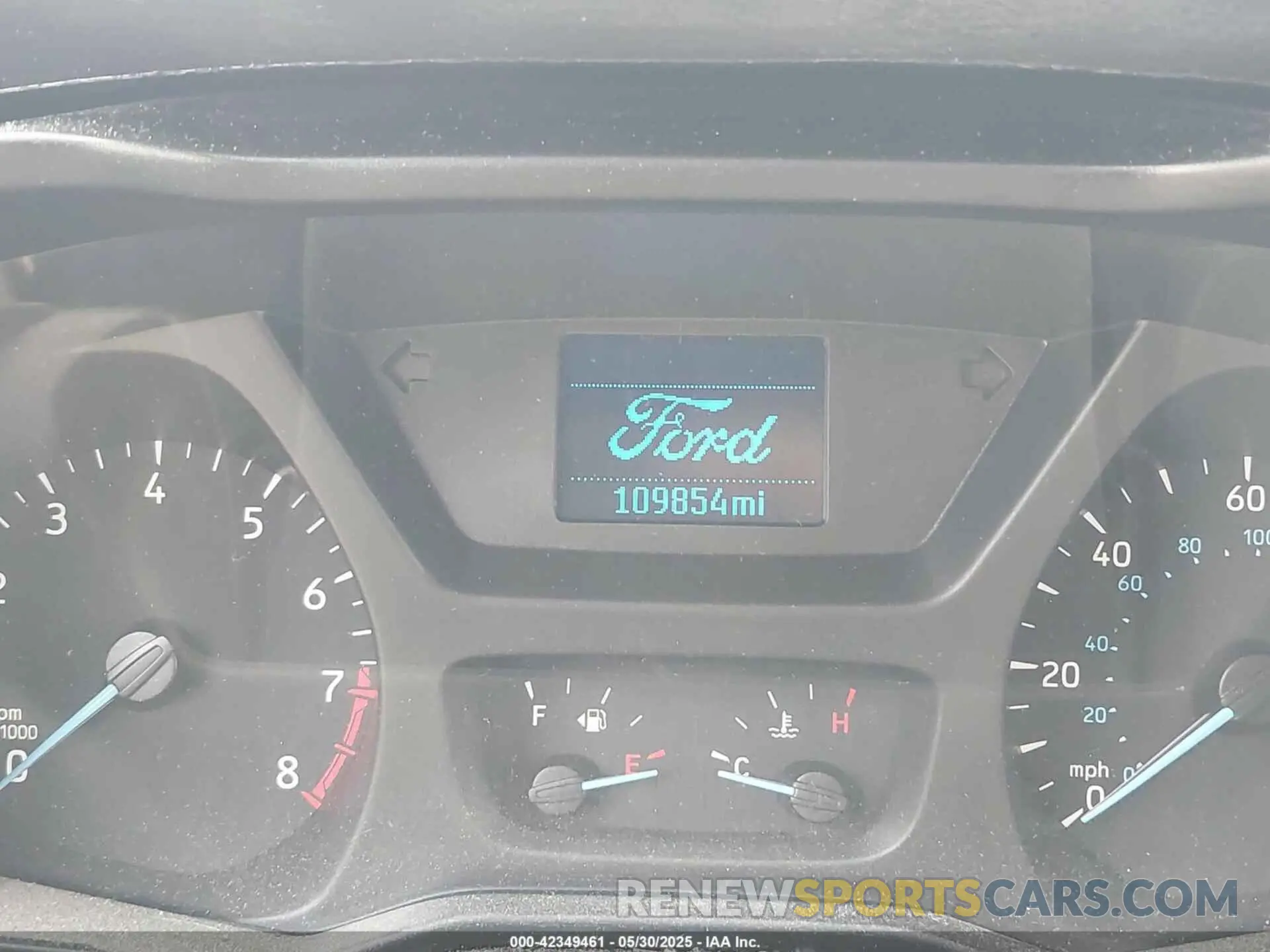 15 Photograph of a damaged car 1FTBW9CMXKKB39876 FORD TRANSIT-350 2019
