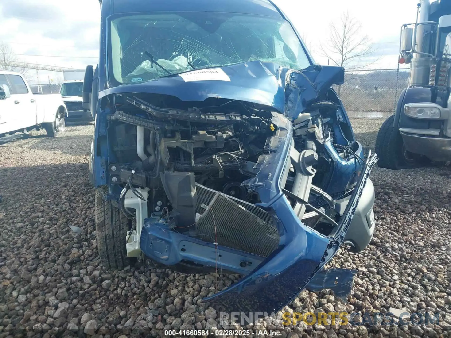 6 Photograph of a damaged car 1FTBW9CG5LKB38291 FORD TRANSIT-350 2020