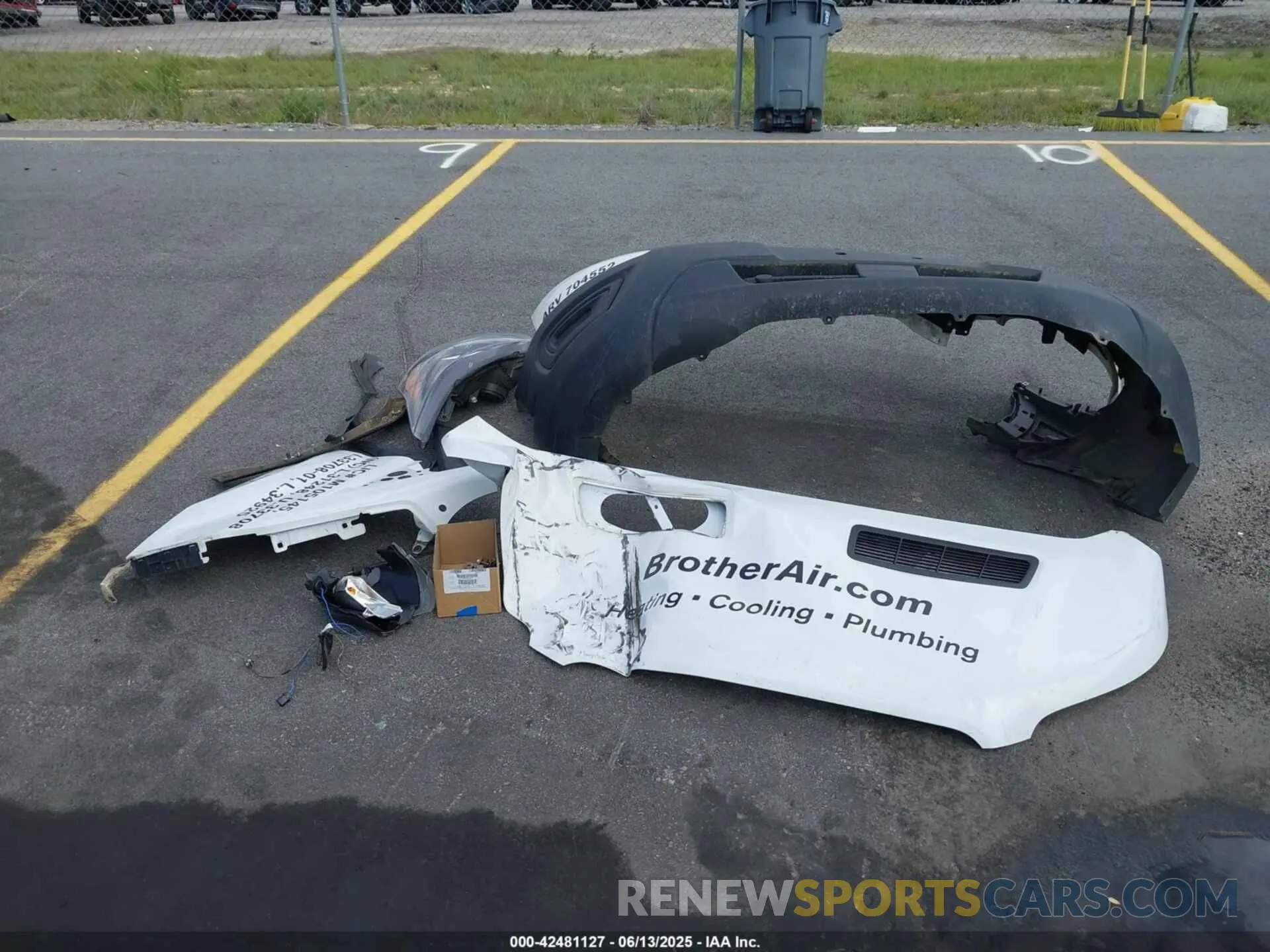 12 Photograph of a damaged car 1FTBW9C89PKA29587 FORD TRANSIT-350 2023