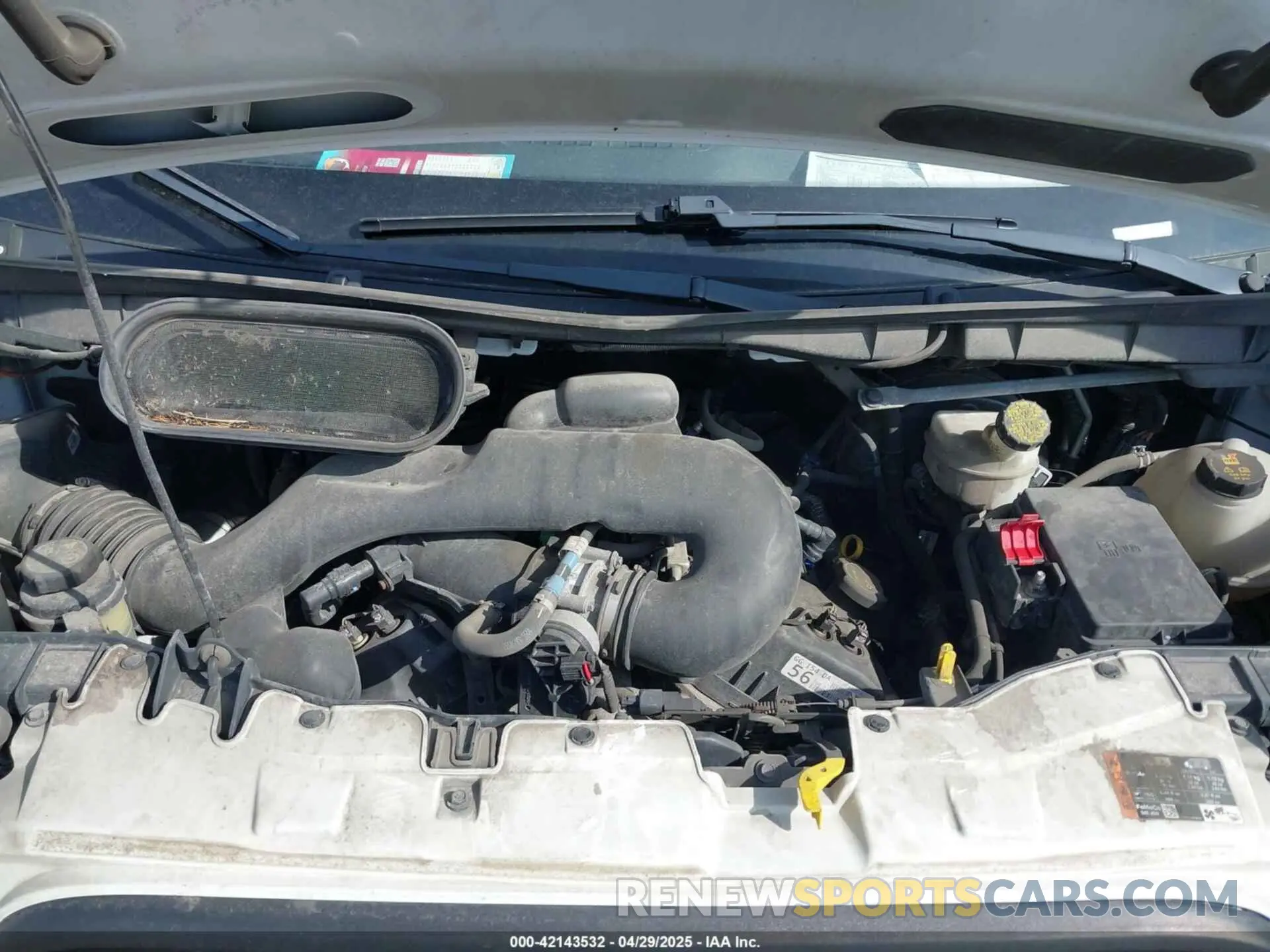 10 Photograph of a damaged car 1FDBF8ZM0KKA86053 FORD TRANSIT-350 CAB 2019