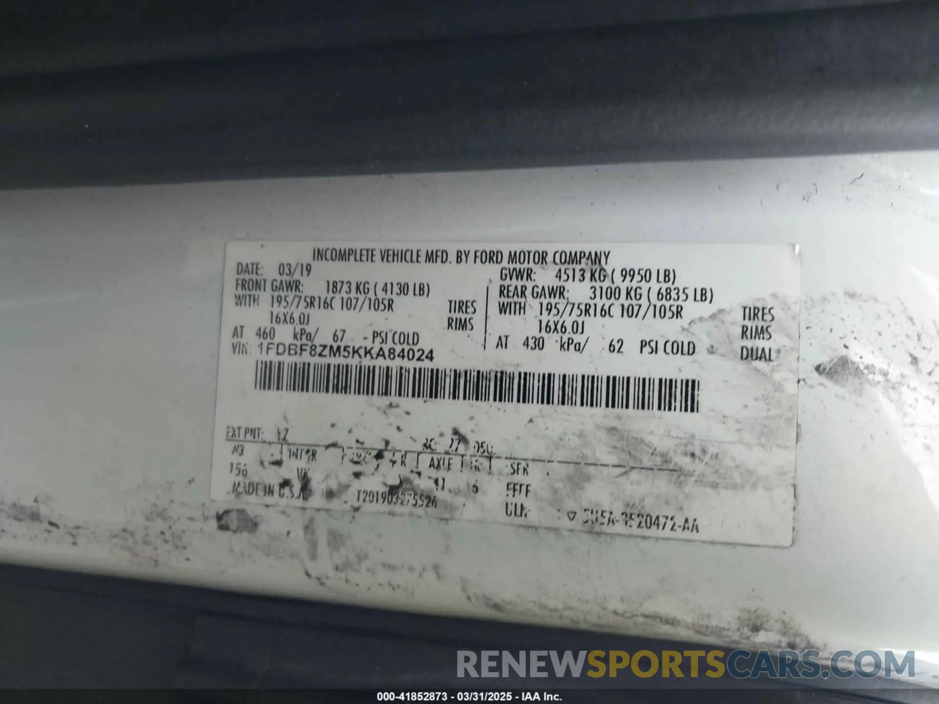9 Photograph of a damaged car 1FDBF8ZM5KKA84024 FORD TRANSIT-350 CAB 2019