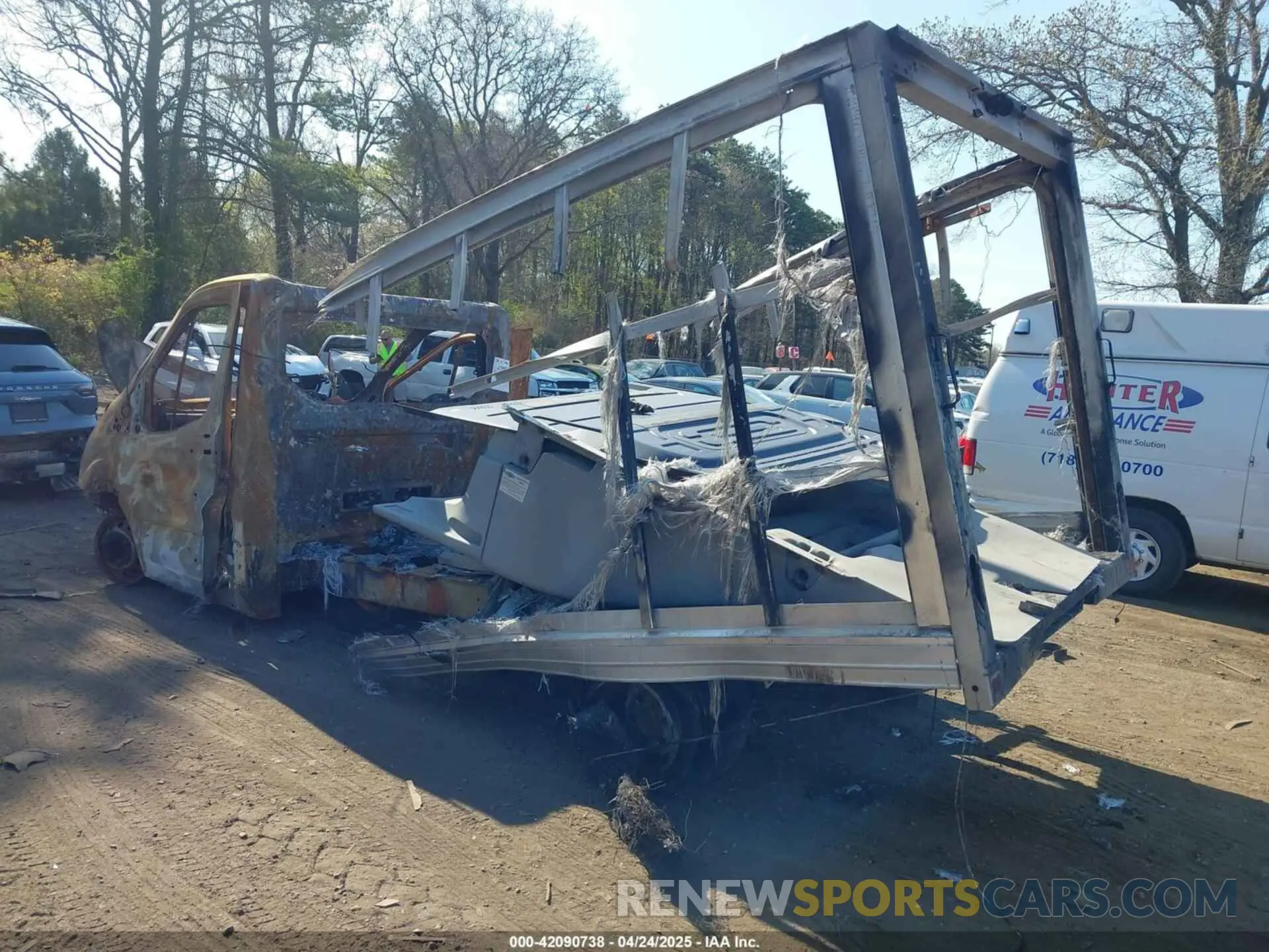 3 Photograph of a damaged car 1FDBF8ZM6KKA38489 FORD TRANSIT-350 CAB 2019