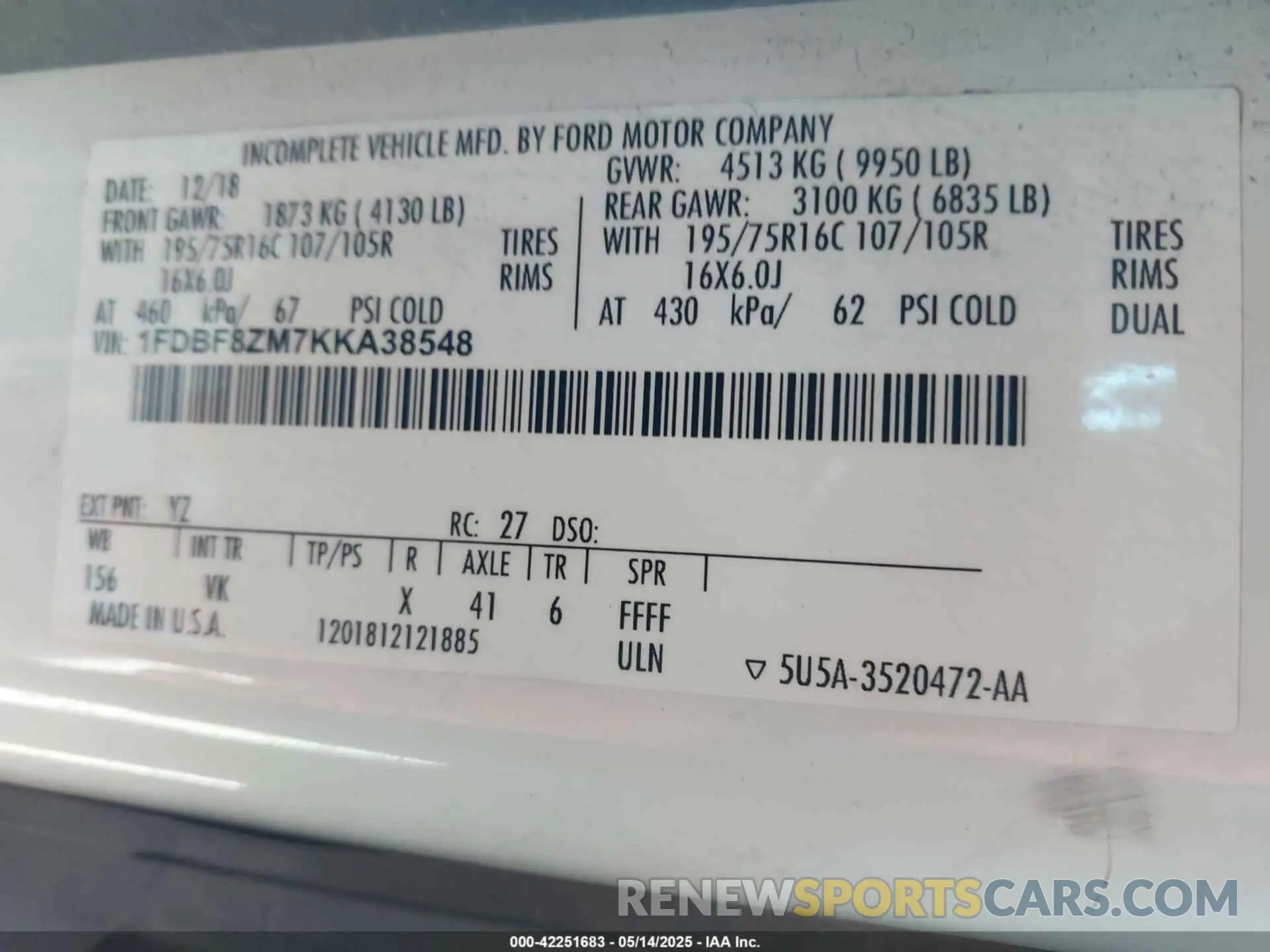 9 Photograph of a damaged car 1FDBF8ZM7KKA38548 FORD TRANSIT-350 CAB 2019