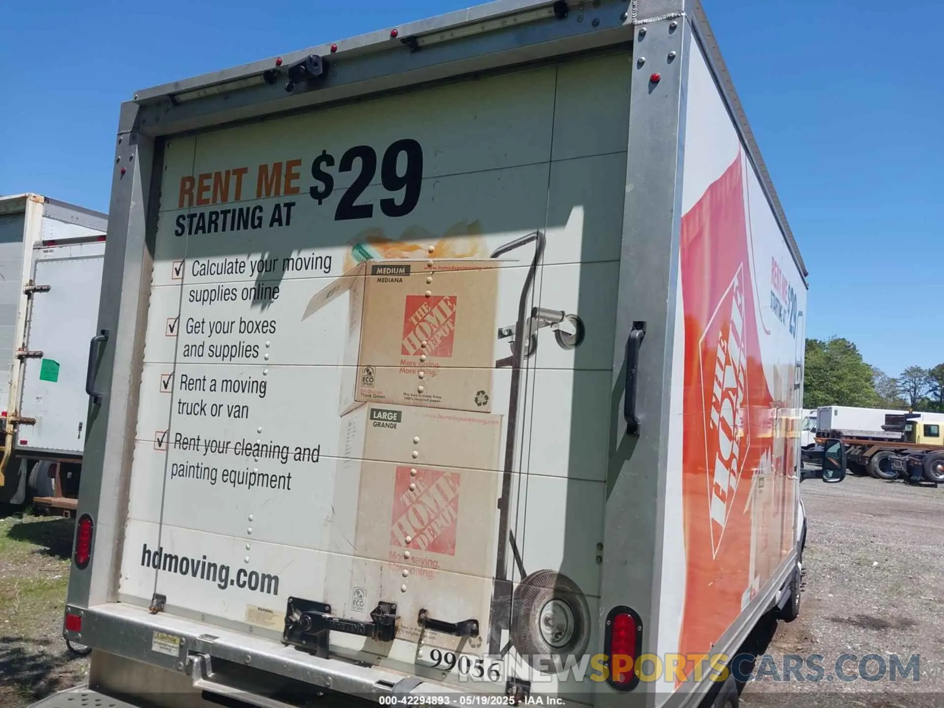 16 Photograph of a damaged car 1FDBF8ZM8KKA38526 FORD TRANSIT-350 CAB 2019