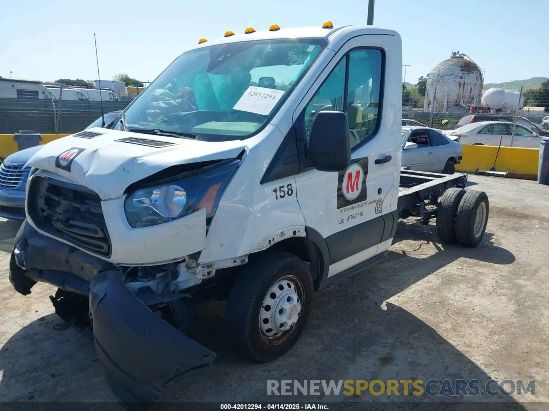 2 Photograph of a damaged car 1FDRS6ZM8KKA11938 FORD TRANSIT-350 CAB 2019