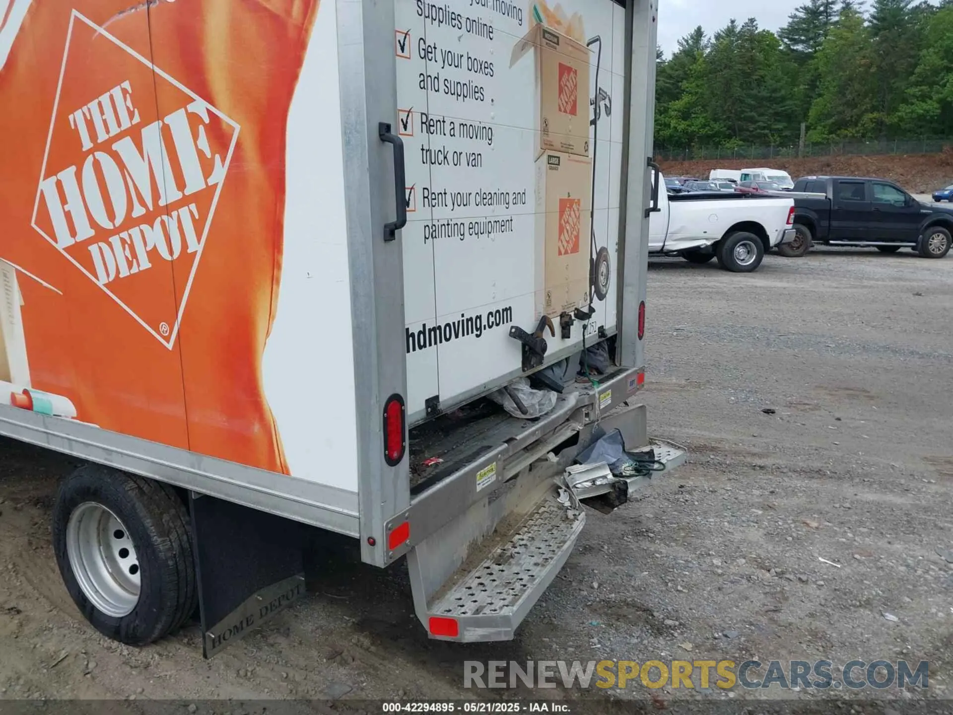 6 Photograph of a damaged car 1FDBF6Z84MKA80671 FORD TRANSIT-350 CAB 2021
