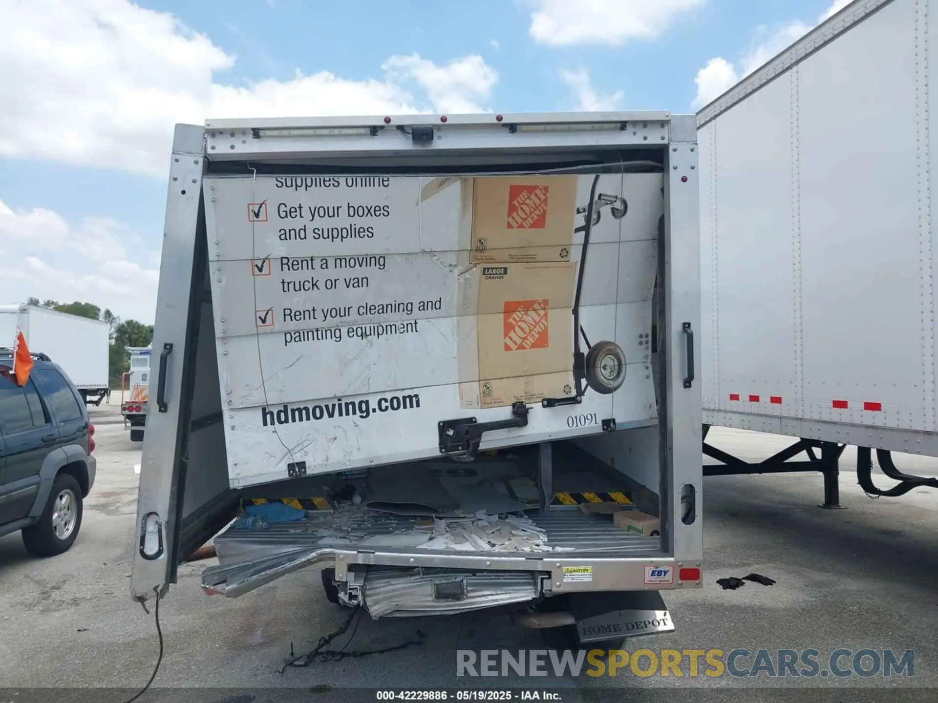 17 Photograph of a damaged car 1FDBF6Z87MKA43002 FORD TRANSIT-350 CAB 2021
