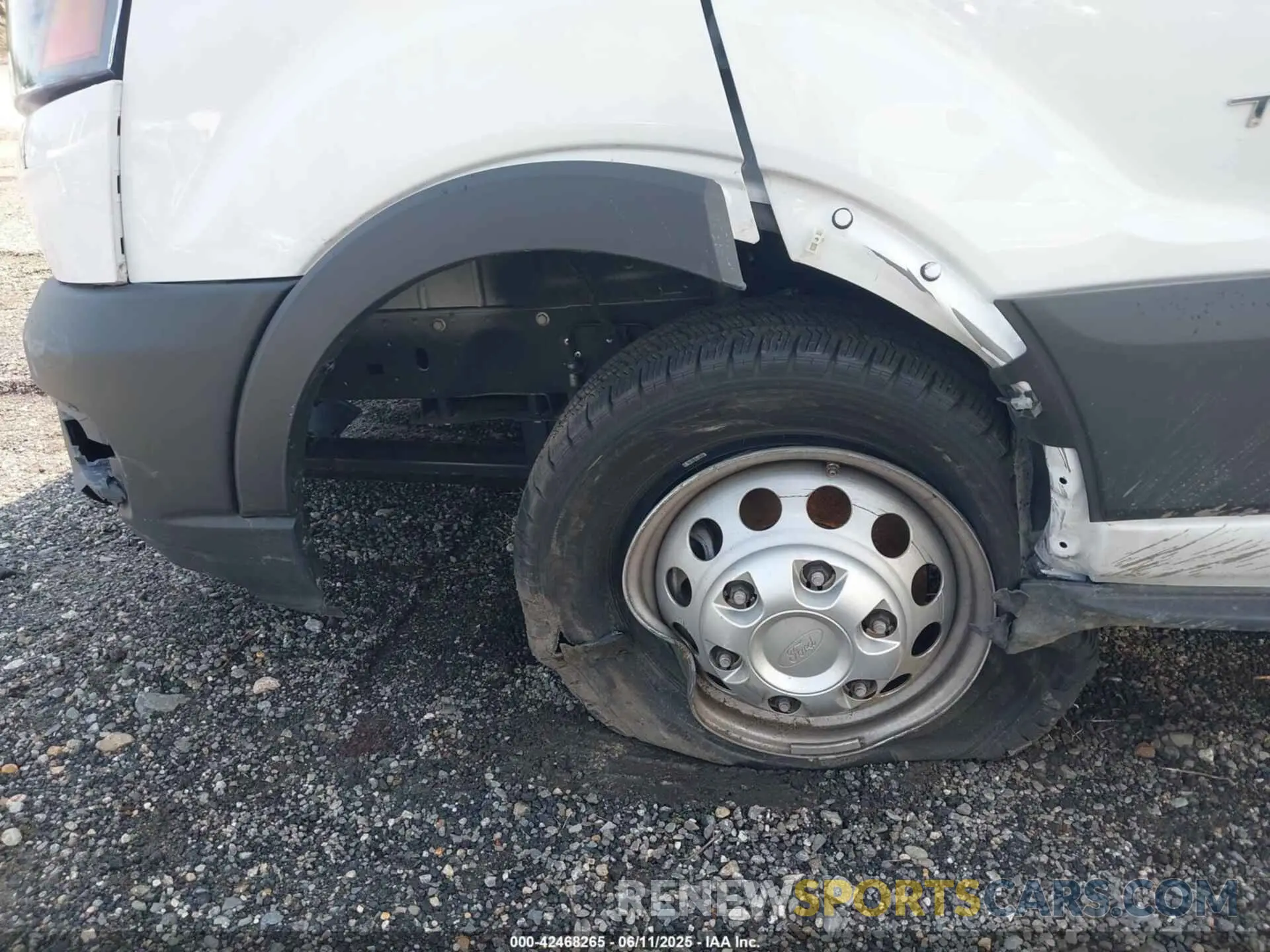 6 Photograph of a damaged car 1FDBF6Z82RKB29499 FORD TRANSIT-350 CAB 2024