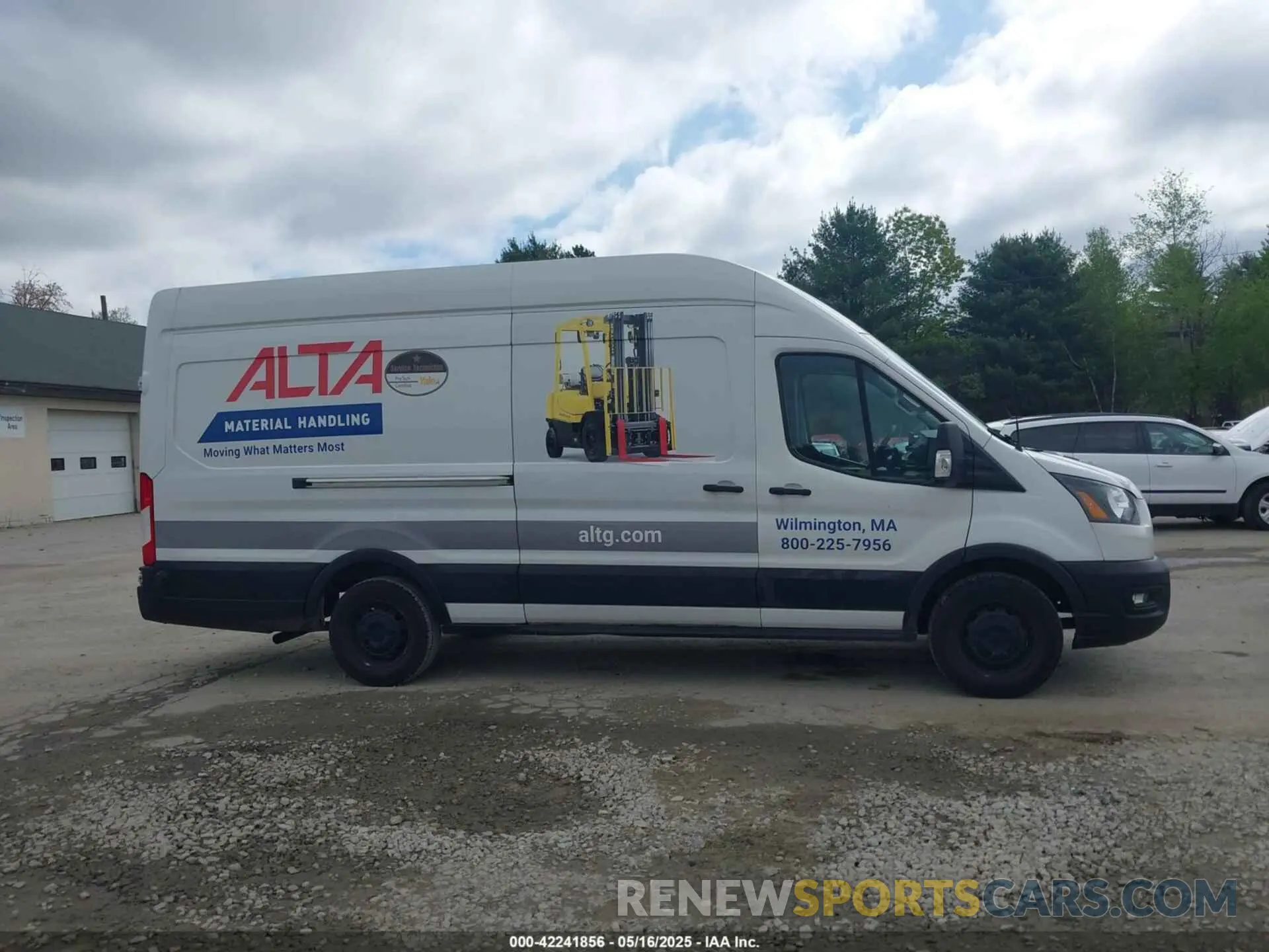13 Photograph of a damaged car 1FTBW3X86LKA66775 FORD TRANSIT-350 CARGO VAN 2020