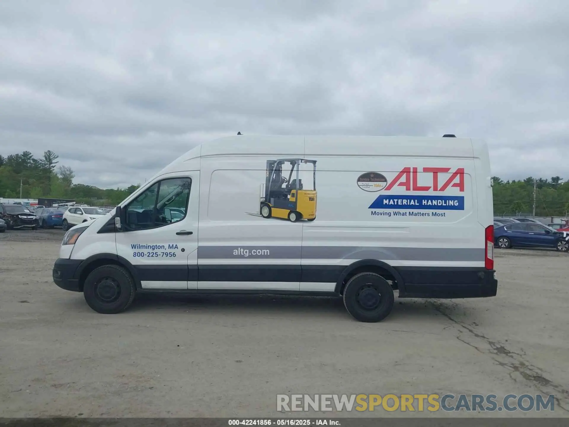 14 Photograph of a damaged car 1FTBW3X86LKA66775 FORD TRANSIT-350 CARGO VAN 2020
