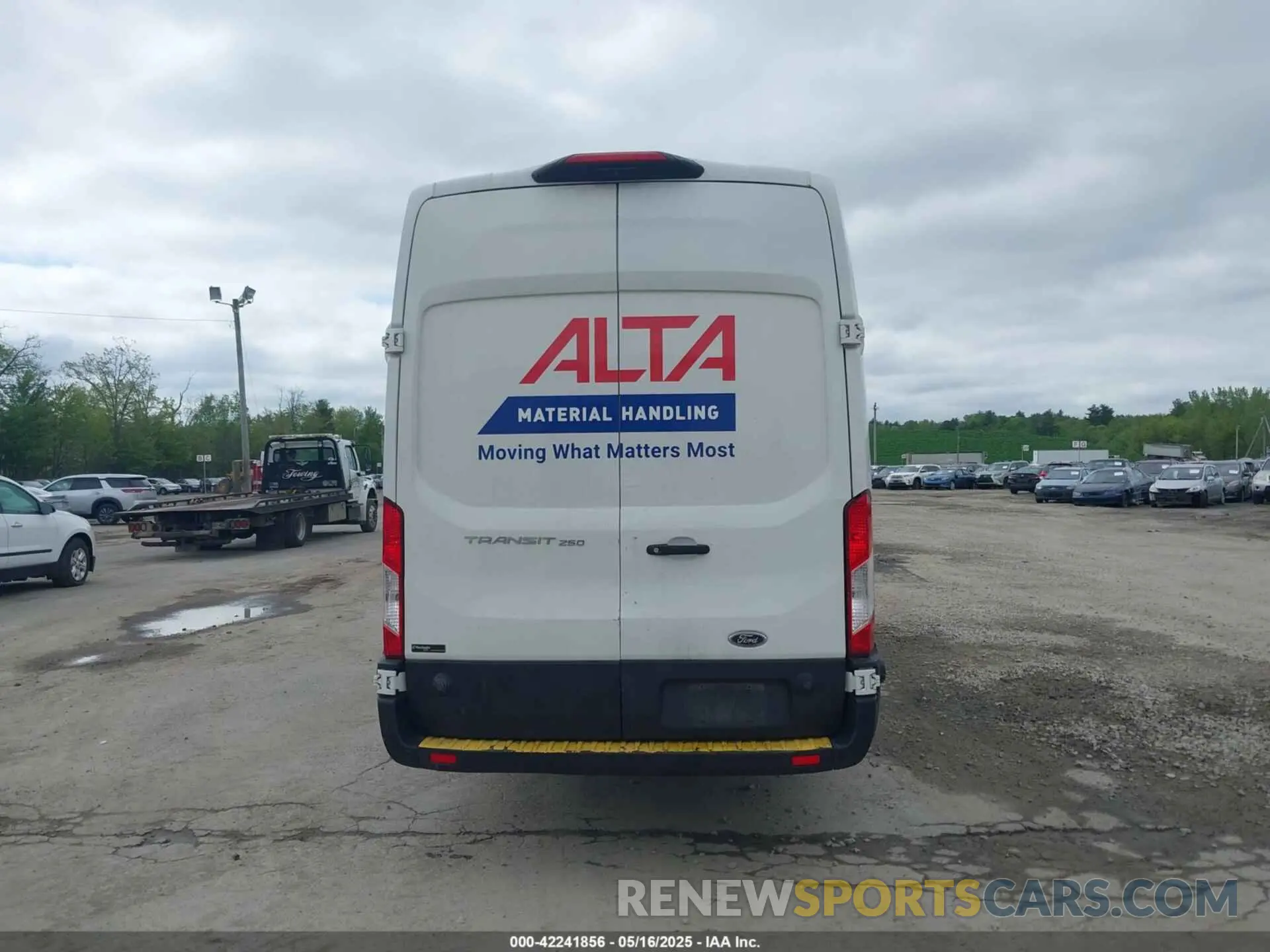 16 Photograph of a damaged car 1FTBW3X86LKA66775 FORD TRANSIT-350 CARGO VAN 2020