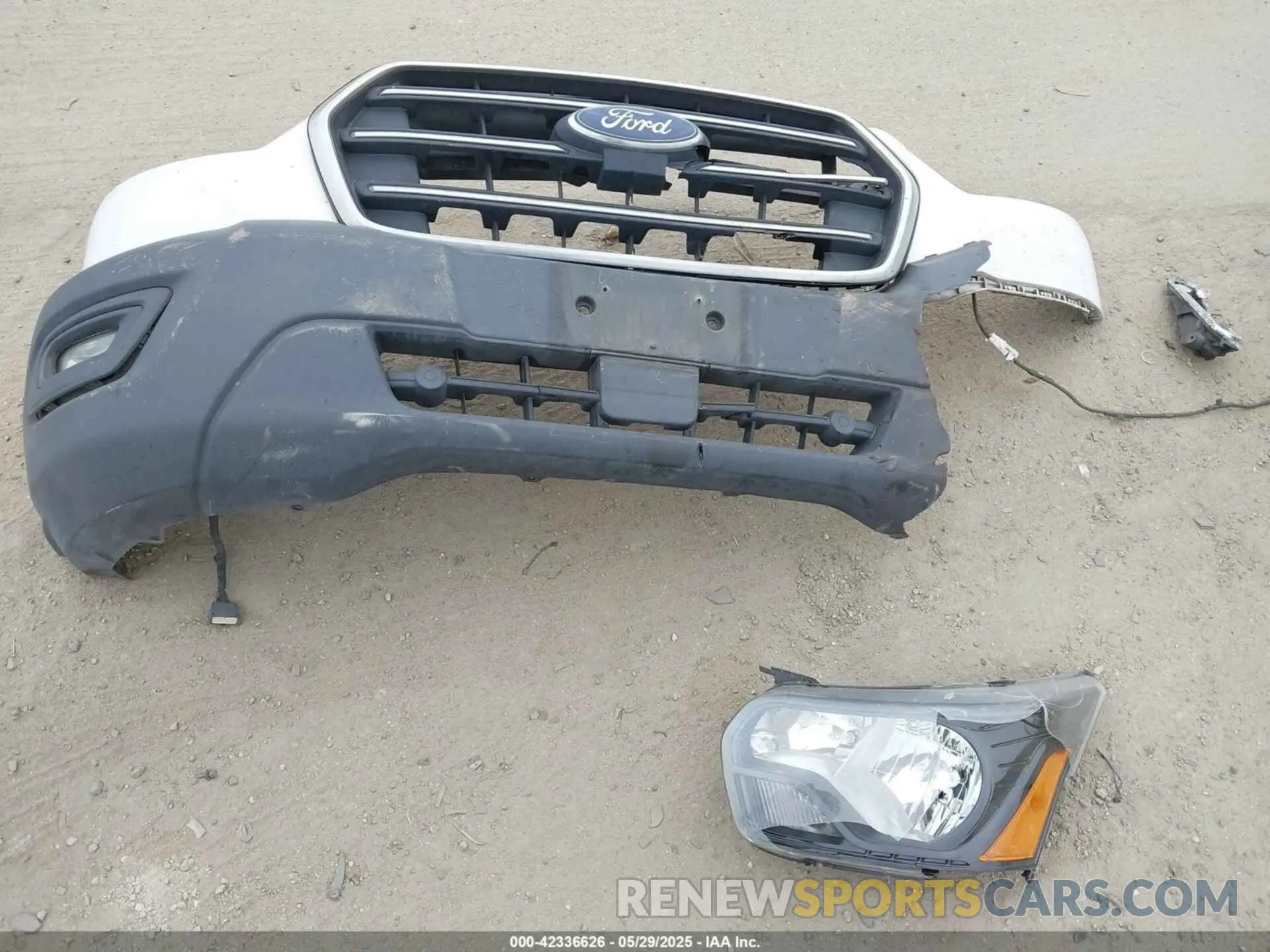 12 Photograph of a damaged car 1FTBW3XG8LKA54375 FORD TRANSIT-350 CARGO VAN 2020