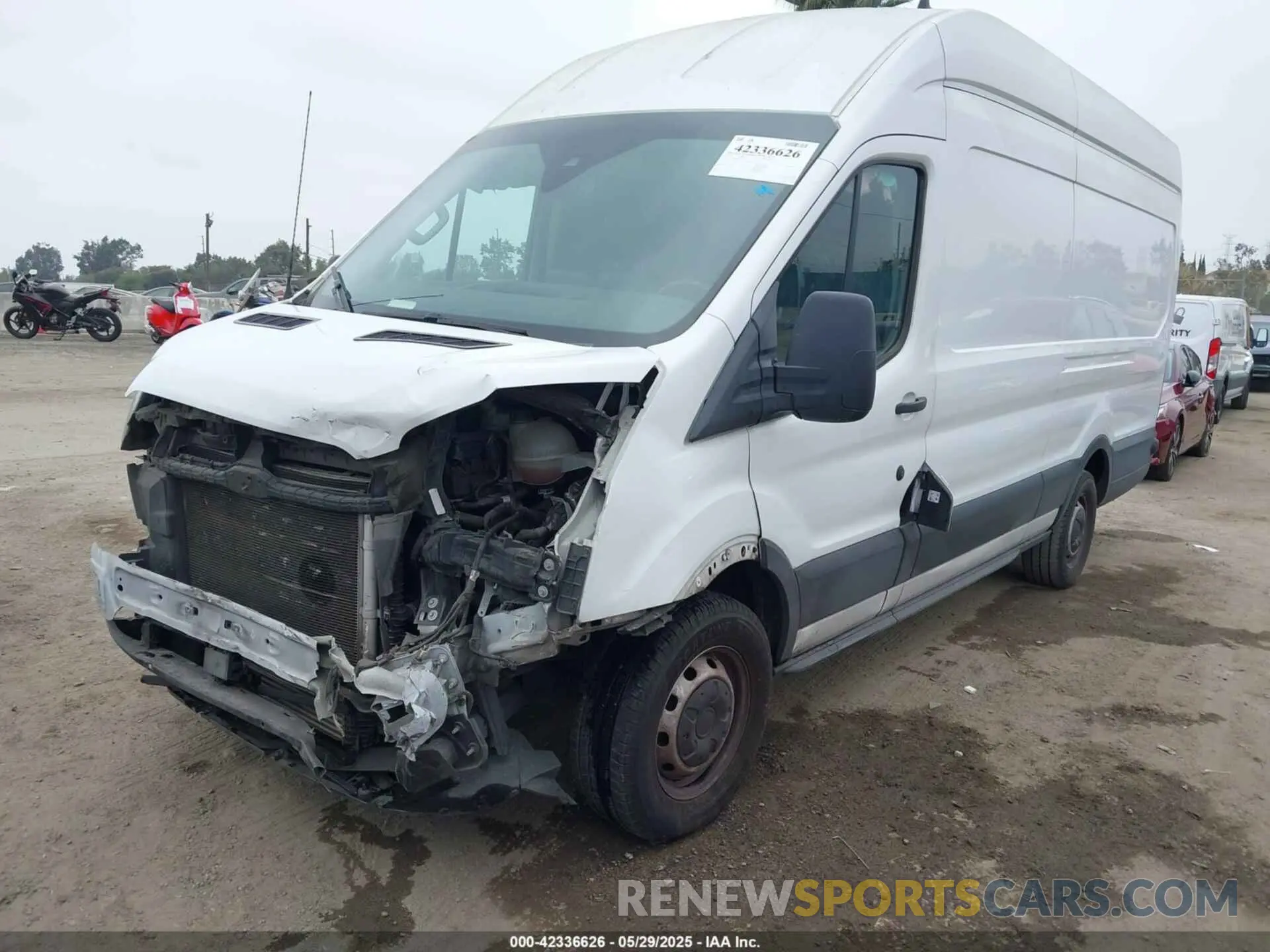 2 Photograph of a damaged car 1FTBW3XG8LKA54375 FORD TRANSIT-350 CARGO VAN 2020