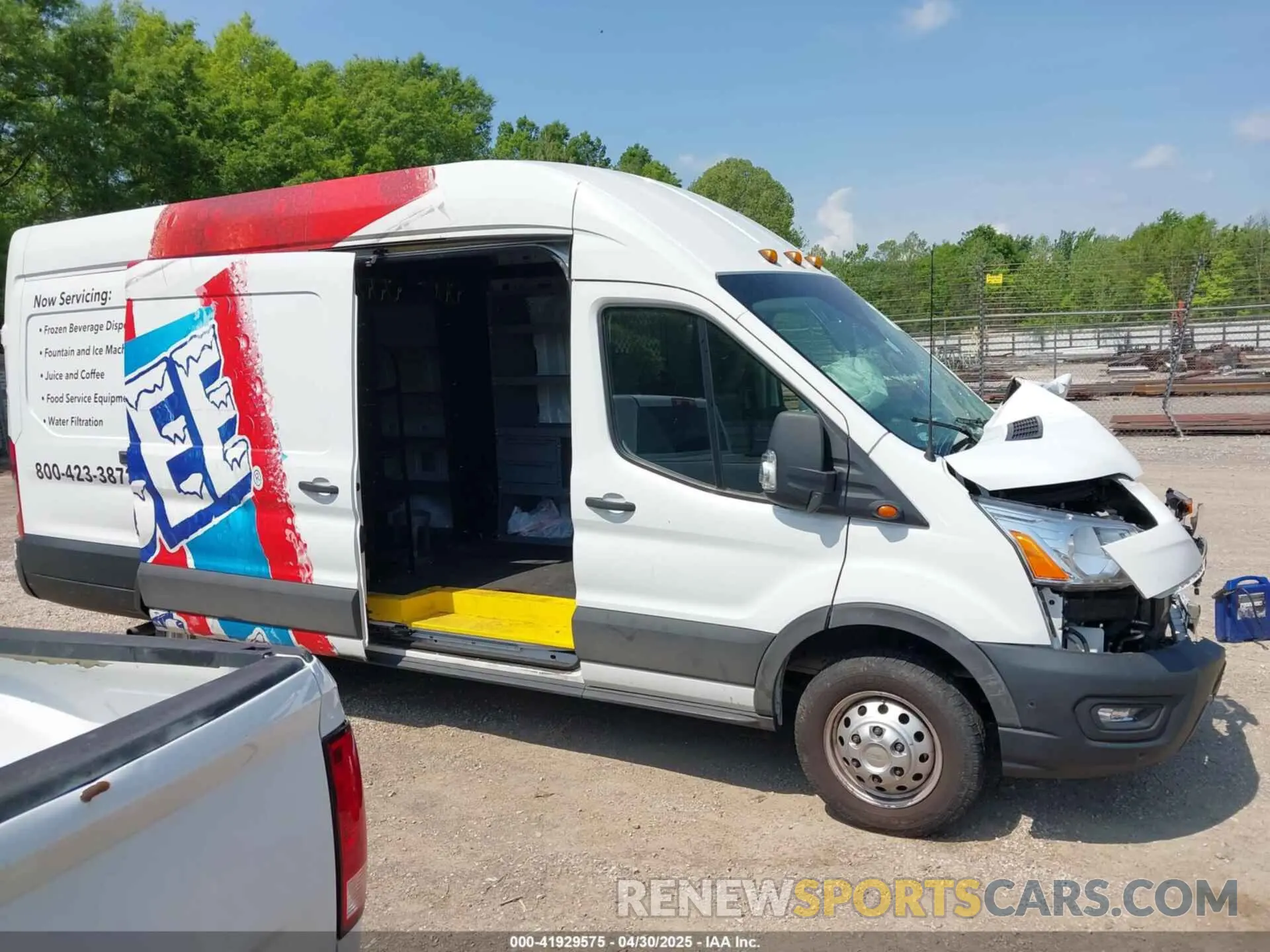 13 Photograph of a damaged car 1FTBF4X81MKA80705 FORD TRANSIT-350 CARGO VAN 2021