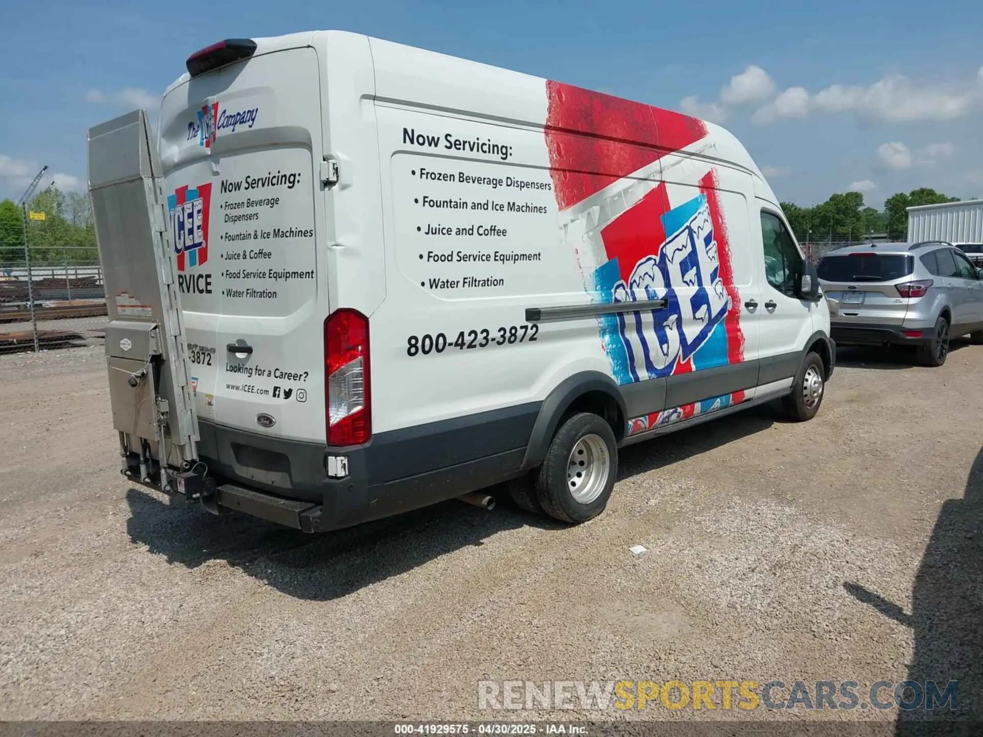 4 Photograph of a damaged car 1FTBF4X81MKA80705 FORD TRANSIT-350 CARGO VAN 2021