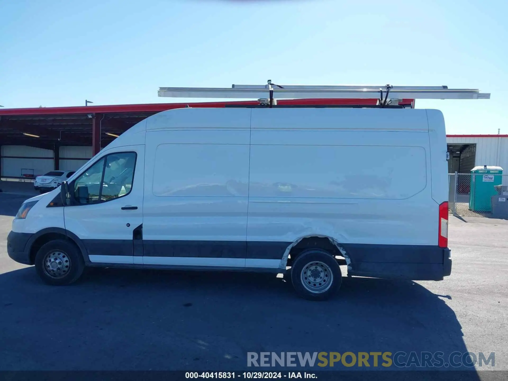 15 Photograph of a damaged car 1FTBF4X82MKA74167 FORD TRANSIT-350 CARGO VAN 2021
