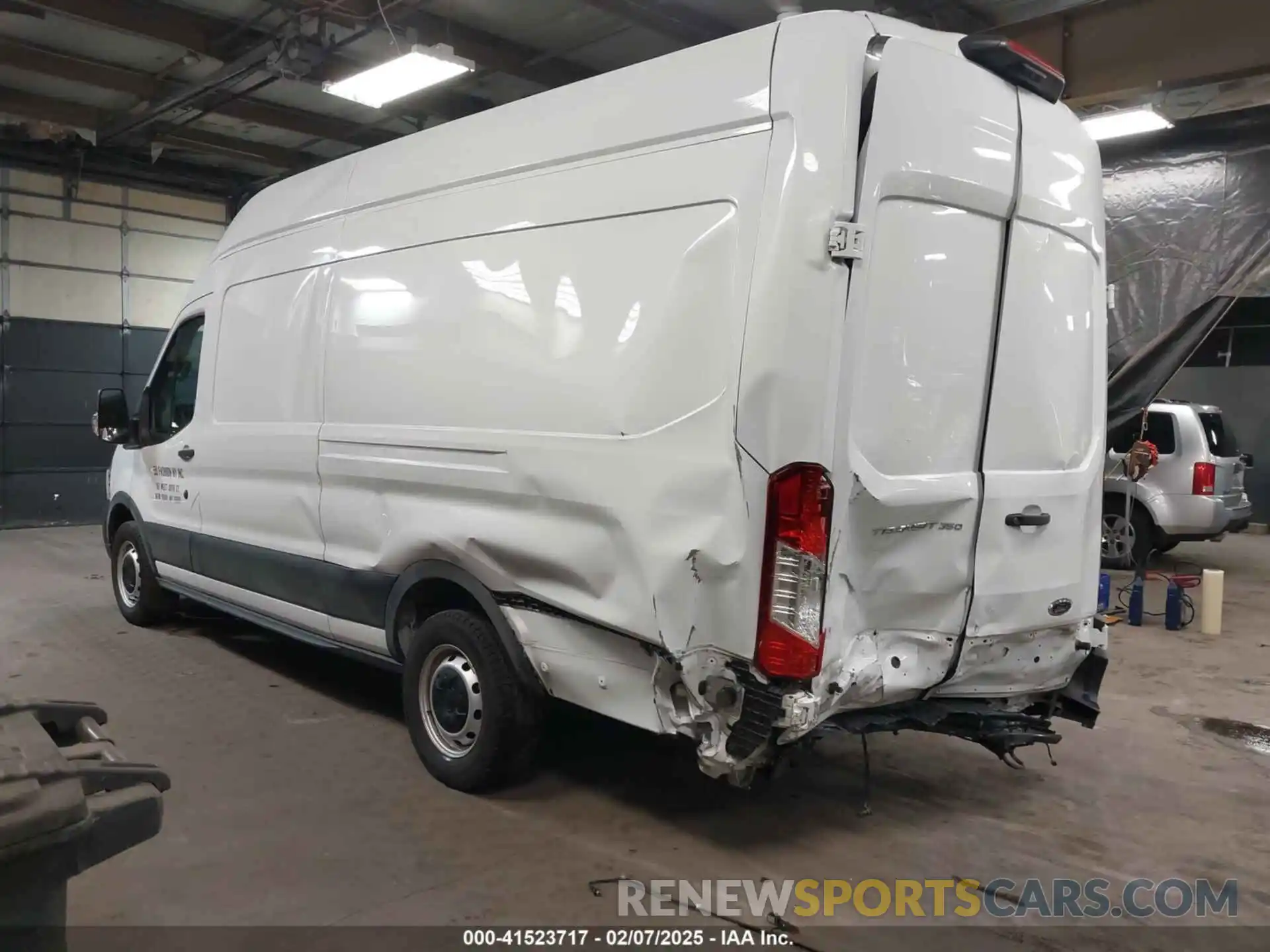 3 Photograph of a damaged car 1FTBW3X83MKA06759 FORD TRANSIT-350 CARGO VAN 2021