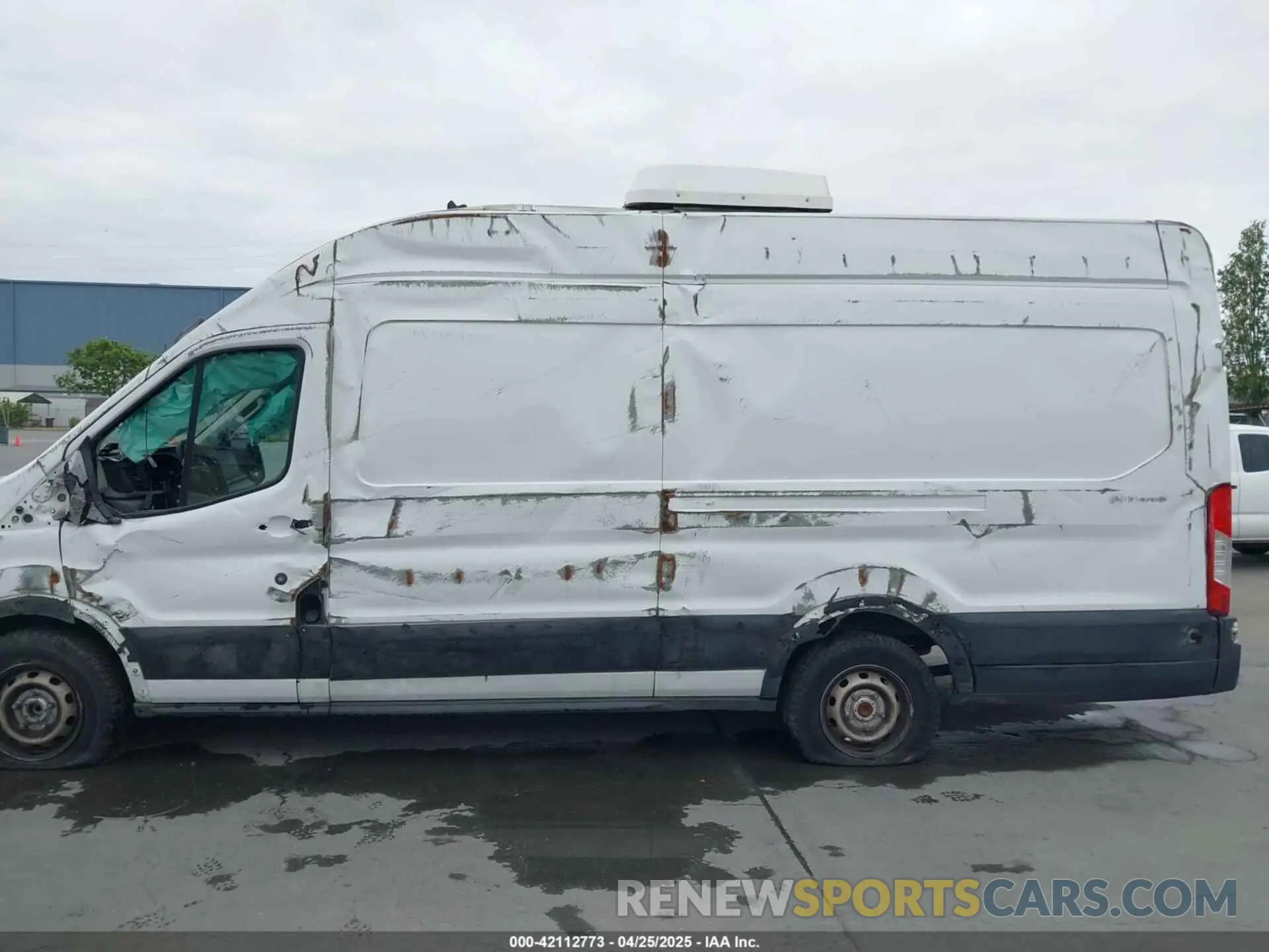 6 Photograph of a damaged car 1FTBW3X87MKA75793 FORD TRANSIT-350 CARGO VAN 2021