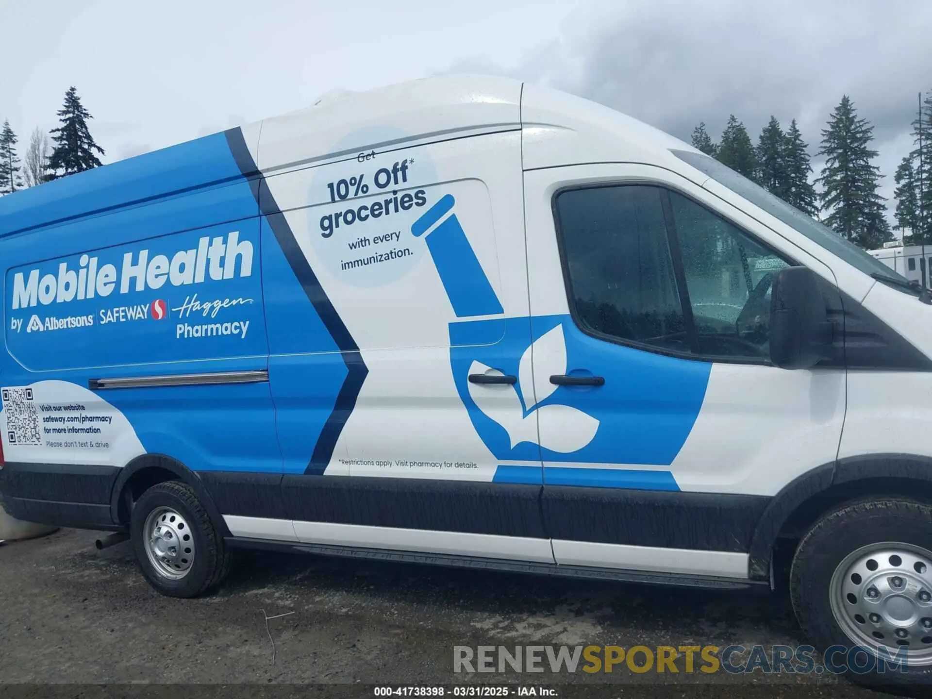 13 Photograph of a damaged car 1FTBW3U85NKA85308 FORD TRANSIT-350 CARGO VAN 2022