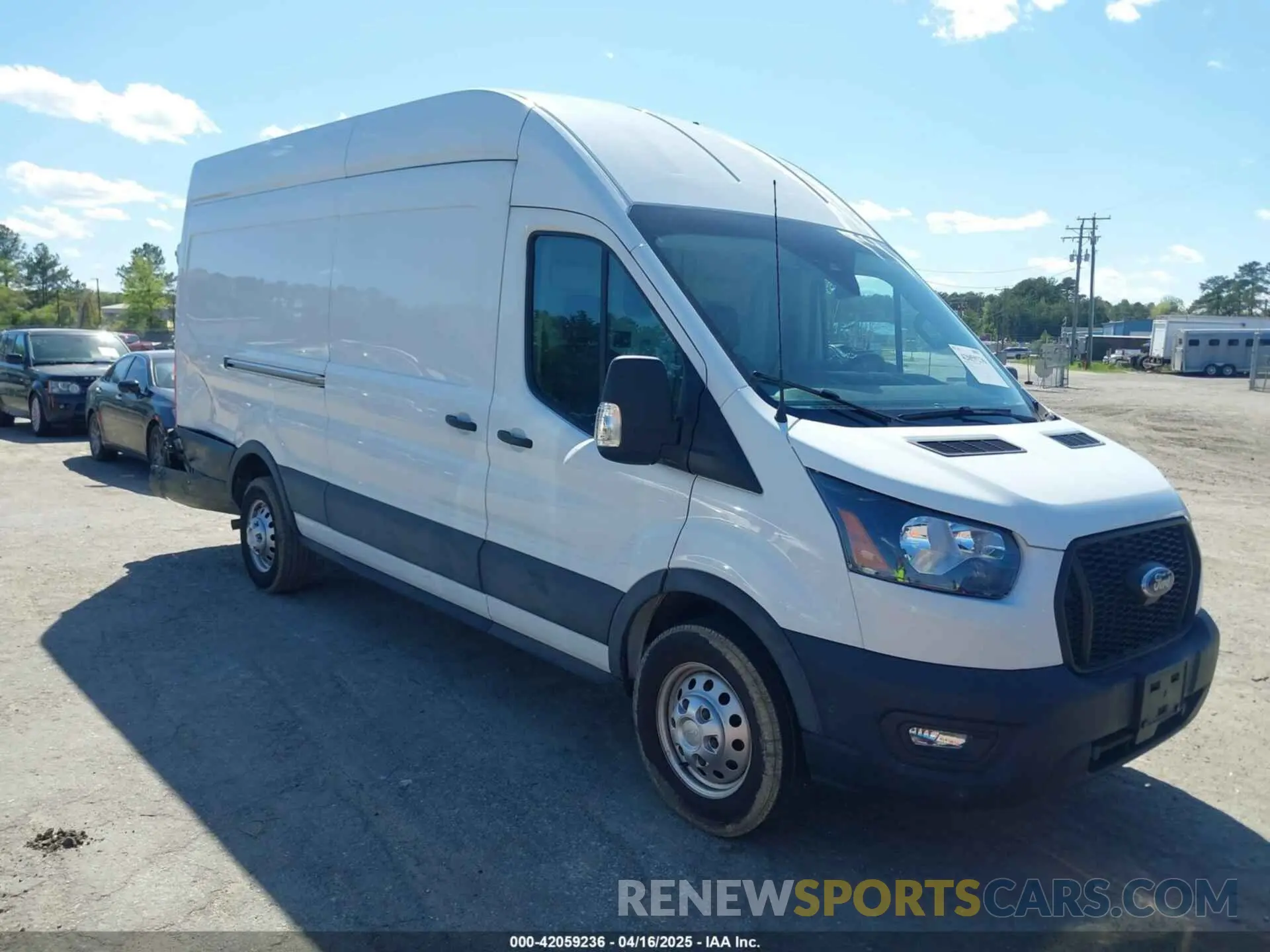 1 Photograph of a damaged car 1FTBW3X80NKA69156 FORD TRANSIT-350 CARGO VAN 2022