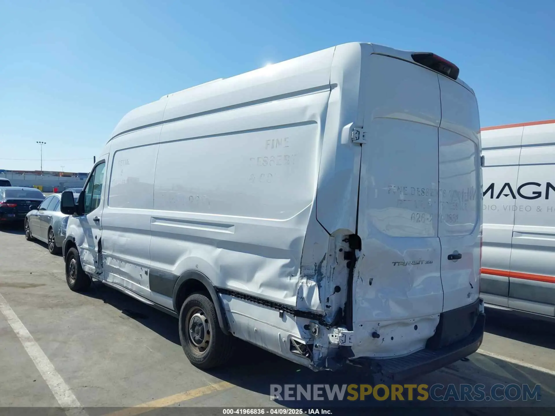 3 Photograph of a damaged car 1FTBW3X83NKA36099 FORD TRANSIT-350 CARGO VAN 2022