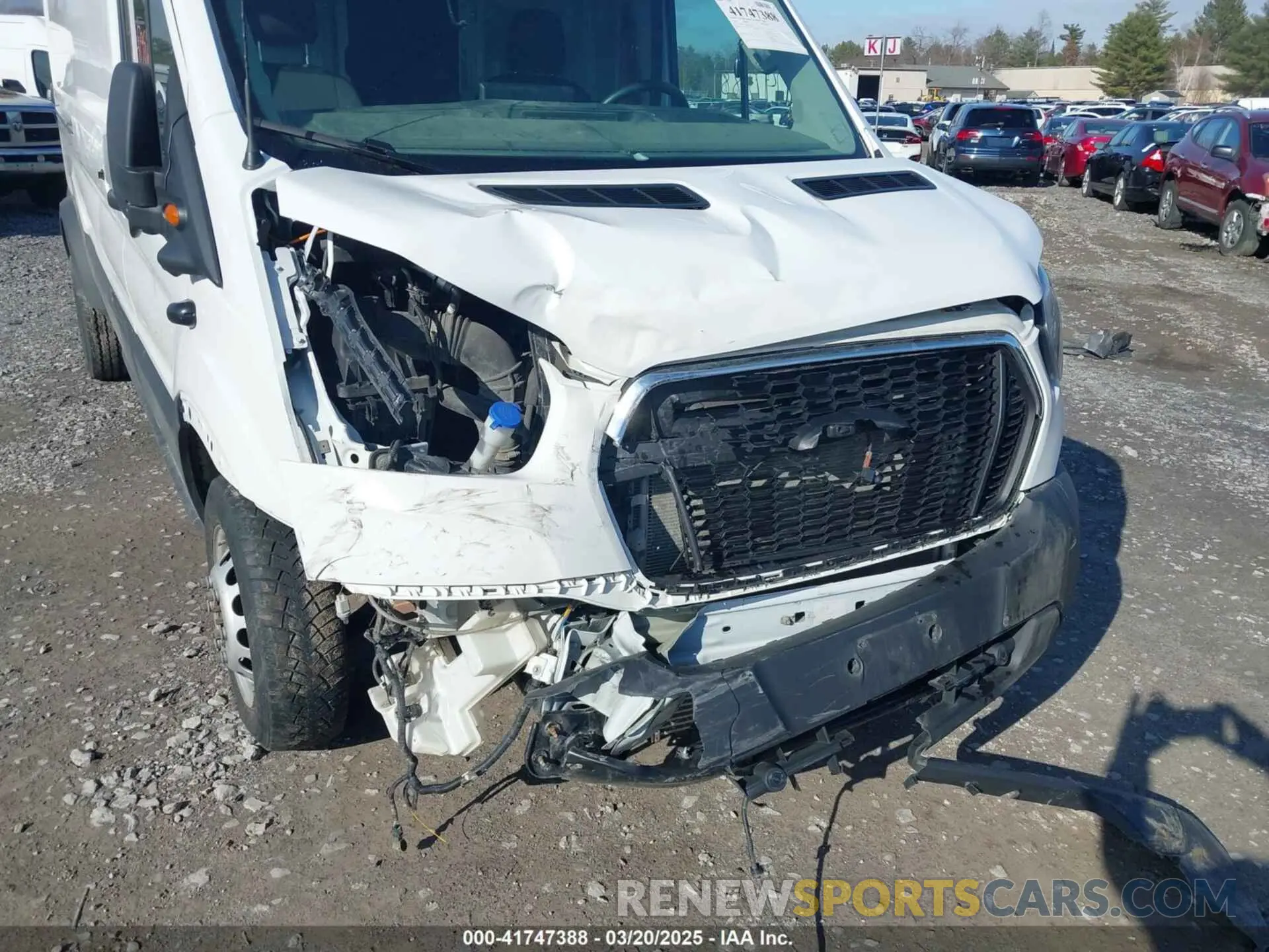 11 Photograph of a damaged car 1FTRU8UG0NKA66738 FORD TRANSIT-350 CARGO VAN 2022