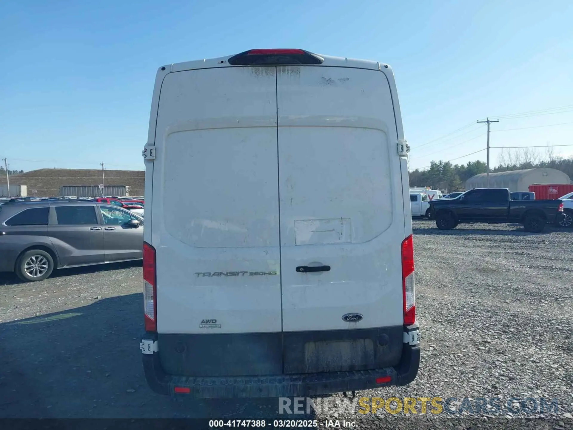 15 Photograph of a damaged car 1FTRU8UG0NKA66738 FORD TRANSIT-350 CARGO VAN 2022