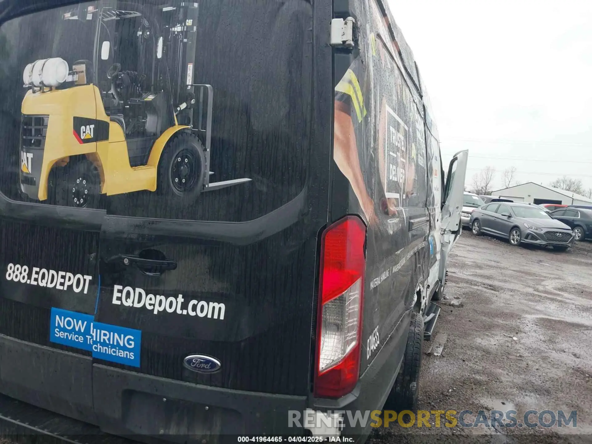 4 Photograph of a damaged car 1FTBF4XG0PKB74635 FORD TRANSIT-350 CARGO VAN 2023