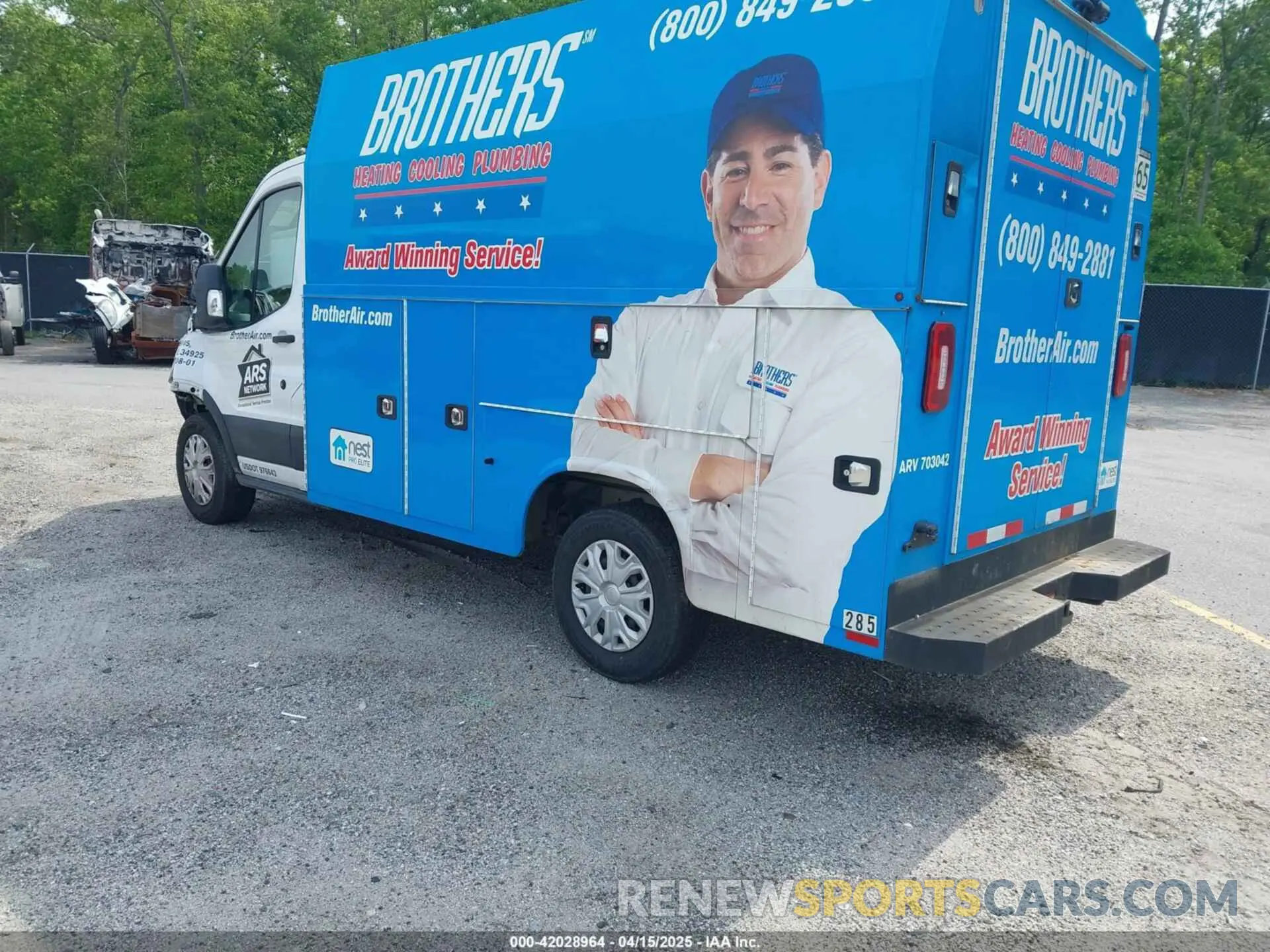 3 Photograph of a damaged car 1FDBW5PM3KKB67209 FORD TRANSIT-350 CUTAWAY 2019