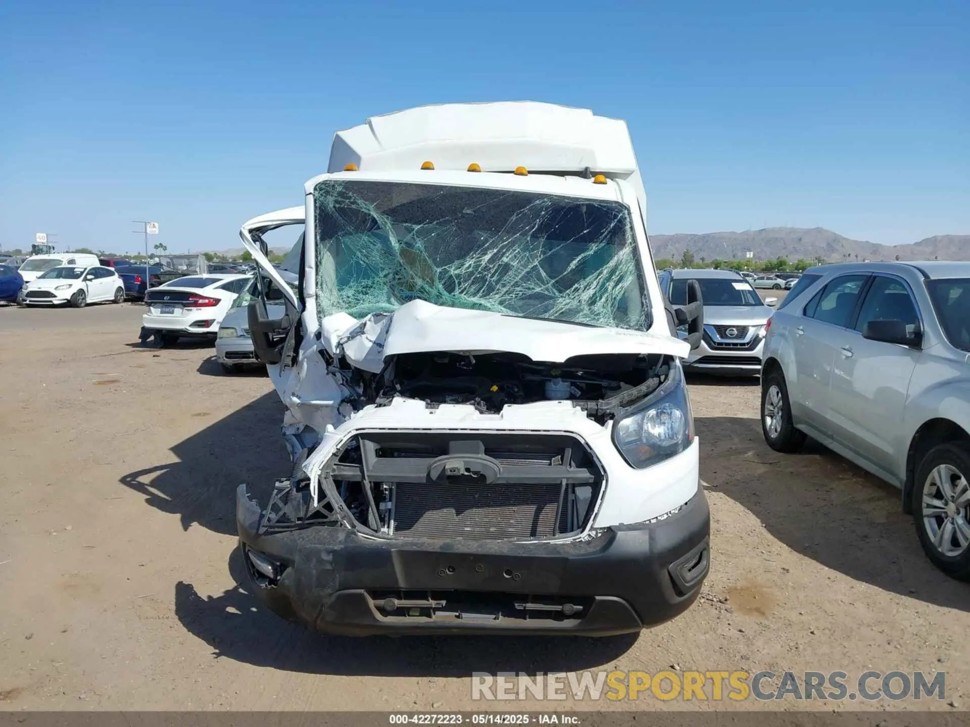 12 Photograph of a damaged car 1FDBW5P8XMKA21279 FORD TRANSIT-350 CUTAWAY 2021