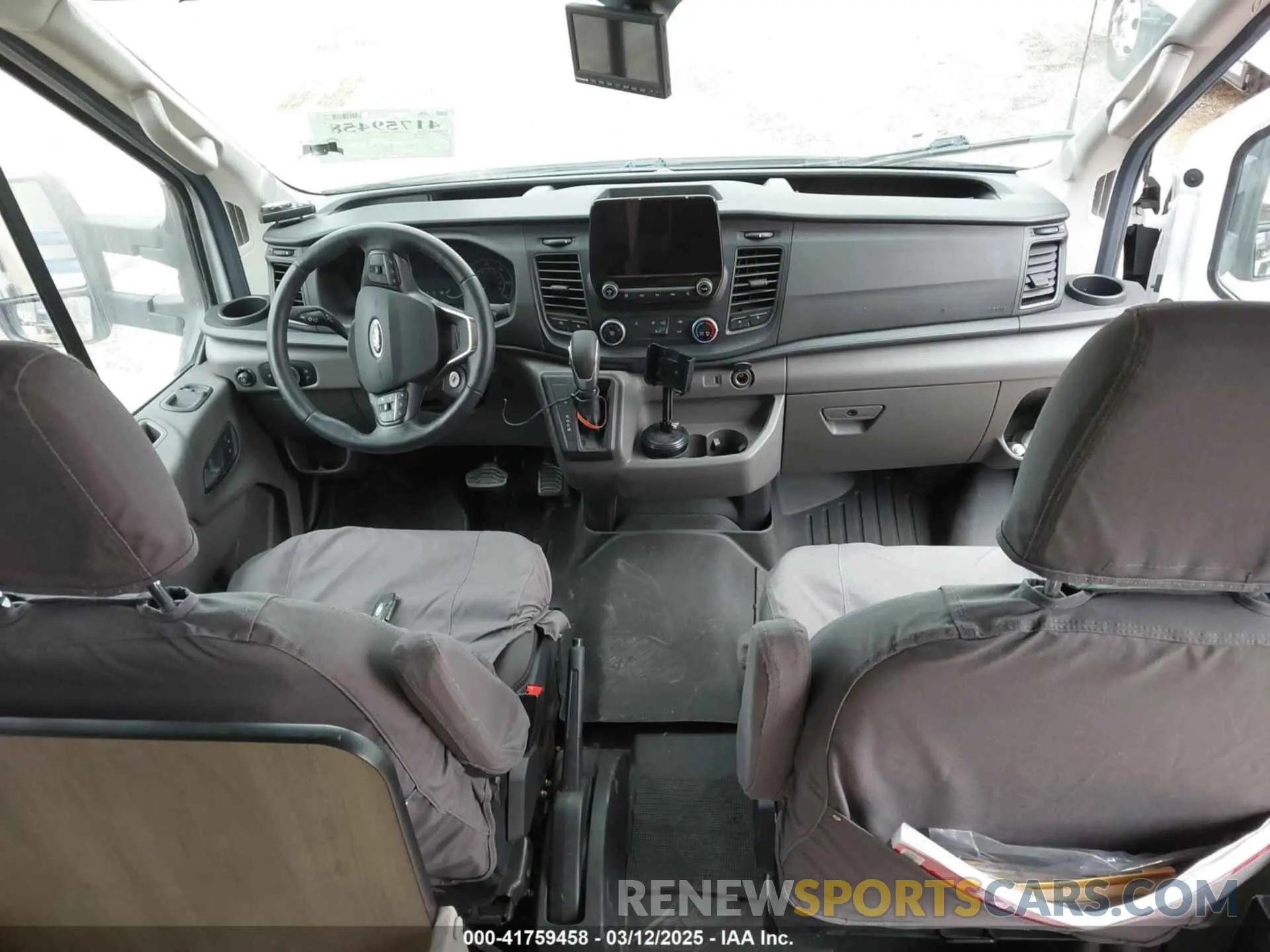 15 Photograph of a damaged car 1FDRU8PGXMKA86288 FORD TRANSIT-350 CUTAWAY 2021
