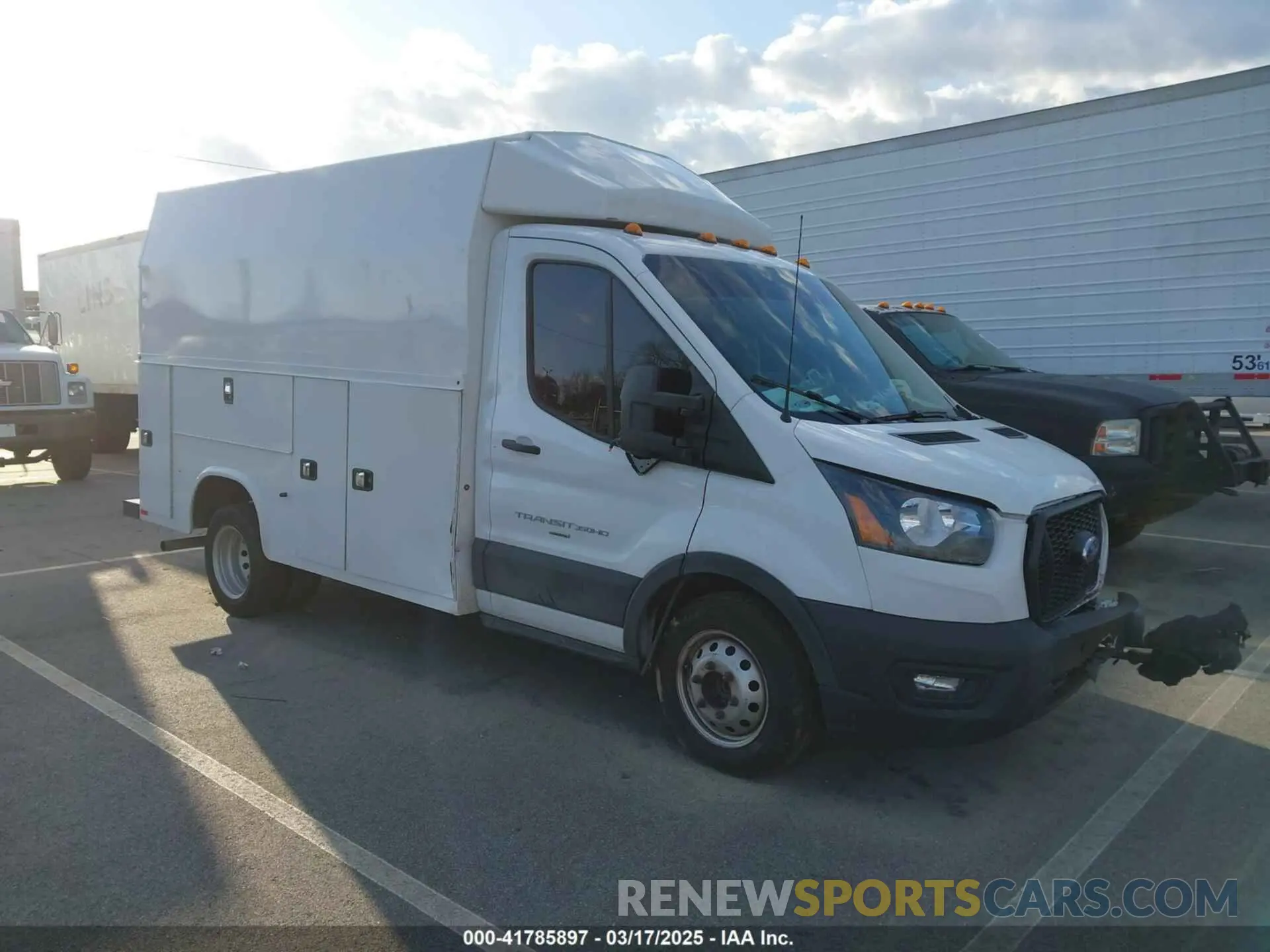 1 Photograph of a damaged car 1FDRS6PG3NKA85706 FORD TRANSIT-350 CUTAWAY 2022
