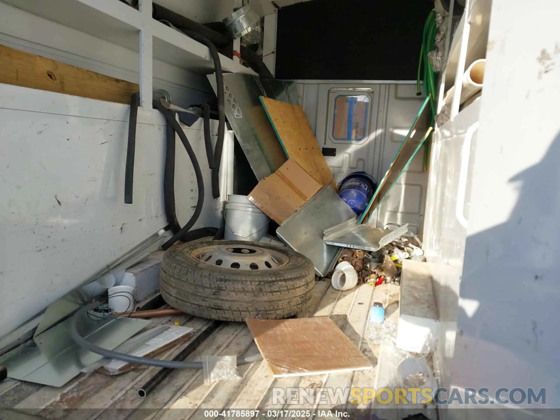 6 Photograph of a damaged car 1FDRS6PG3NKA85706 FORD TRANSIT-350 CUTAWAY 2022
